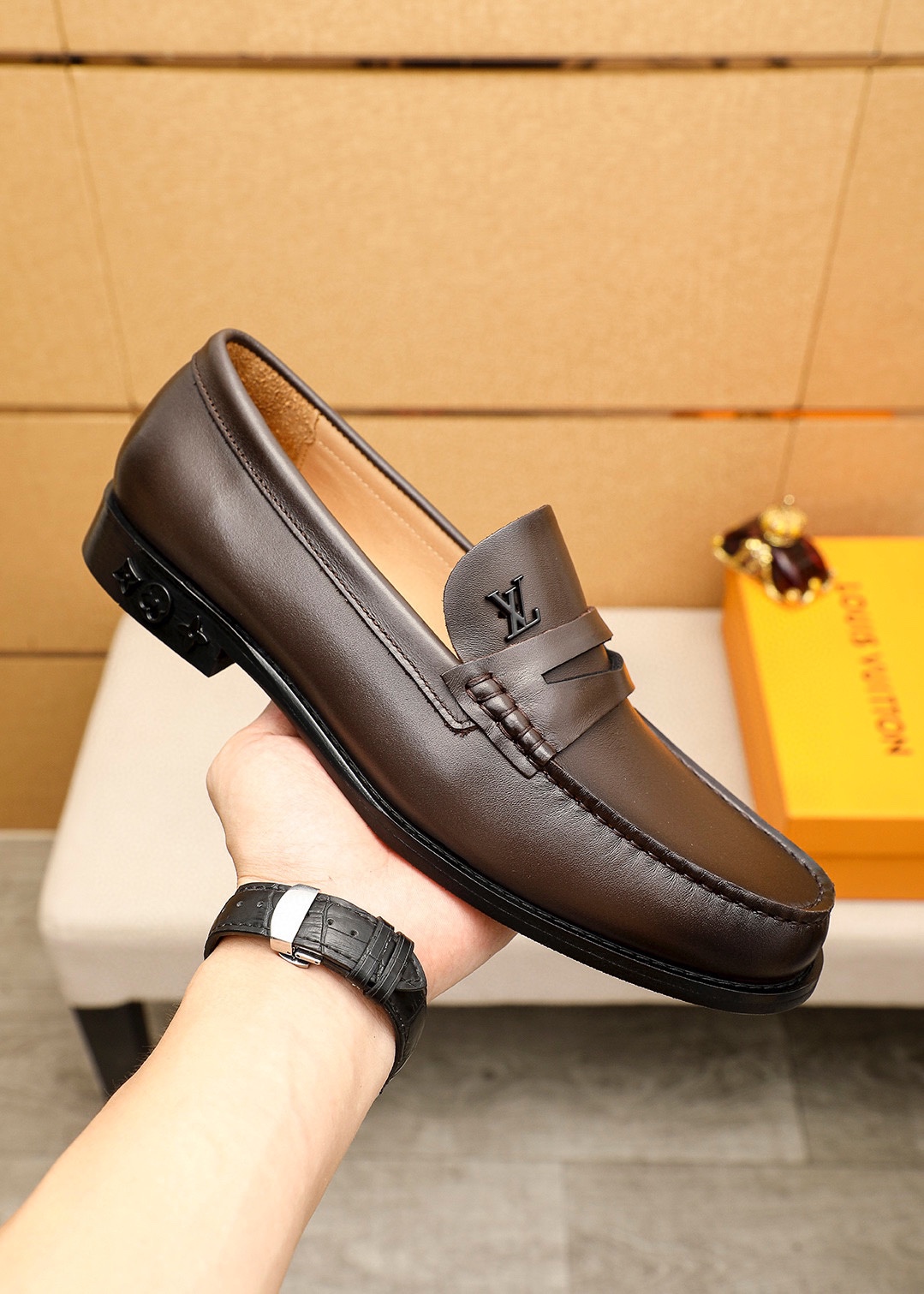 Louis Vuitton Men's Leather Loafers - Premium Quality, Classic Design 5 i1742095748 1812 3