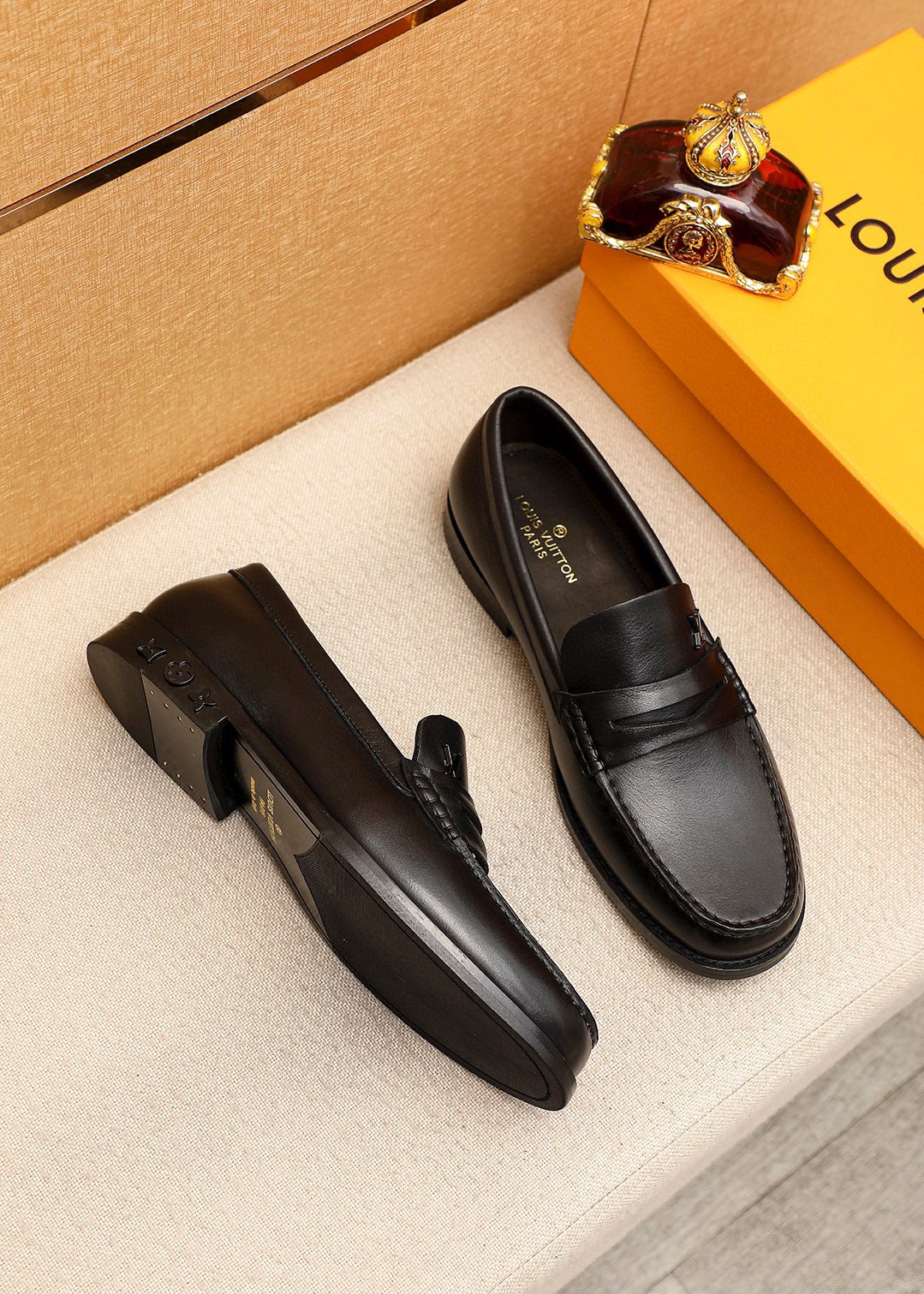 Louis Vuitton Men's Leather Loafers - Classic Style, Sizes 38-44 3 i1742095779 2409 1
