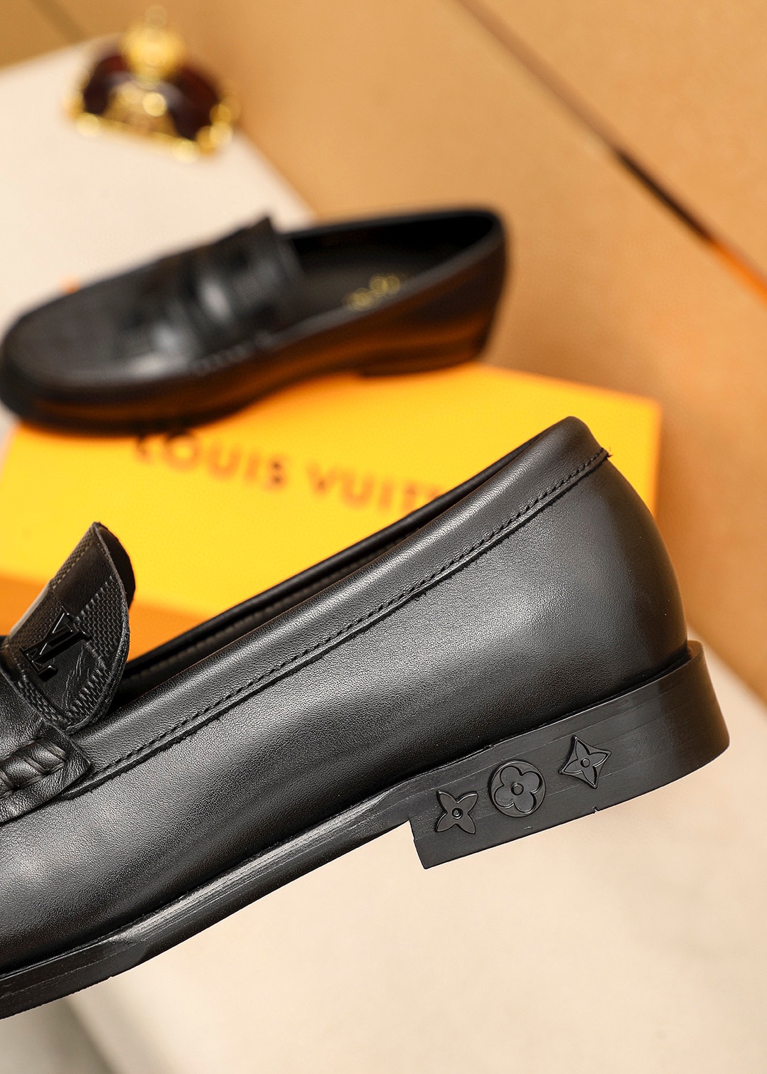 Louis Vuitton Men's Leather Loafers - Classic Style & Ultimate Comfort 8 i1742095811 1338 6