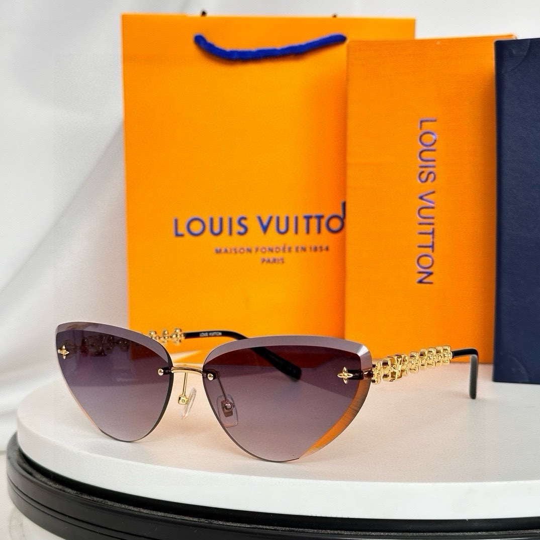  ‼️LOUIS VUITTO*🌟🌟🌟MODEL：Z2138U 🌟🌟🌟SIZE：62口18-145🌟🌟🌟