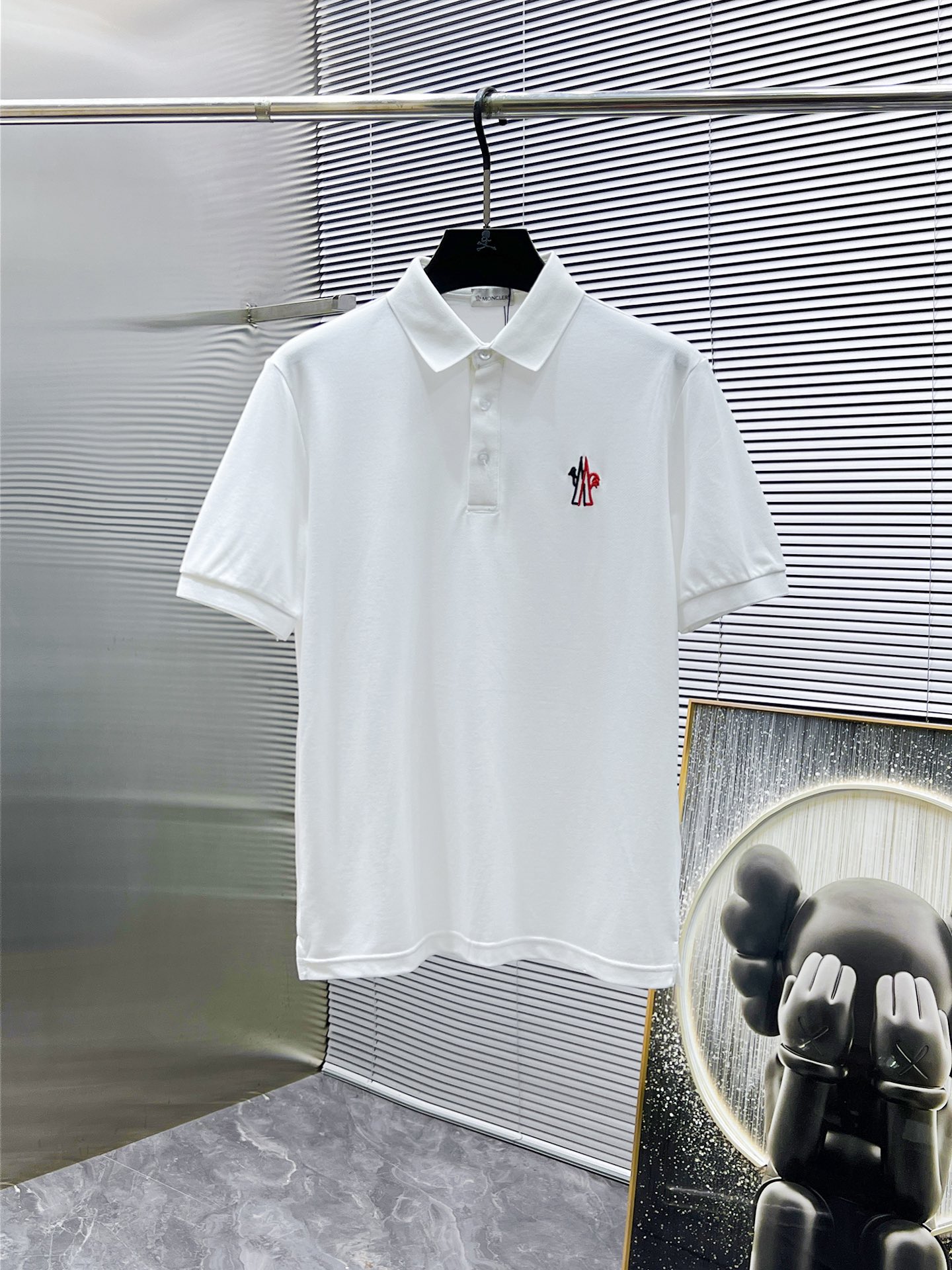 Moncler  T恤moncler,服装 2