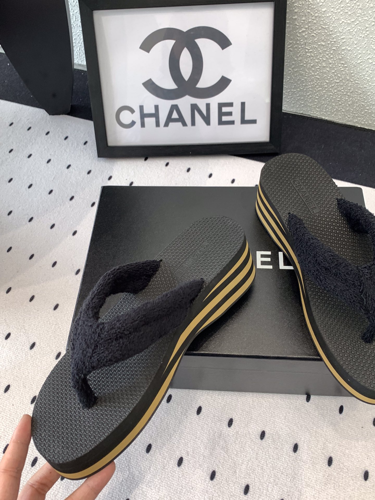 Chanel Chanel早春新款夹趾人字拖鞋