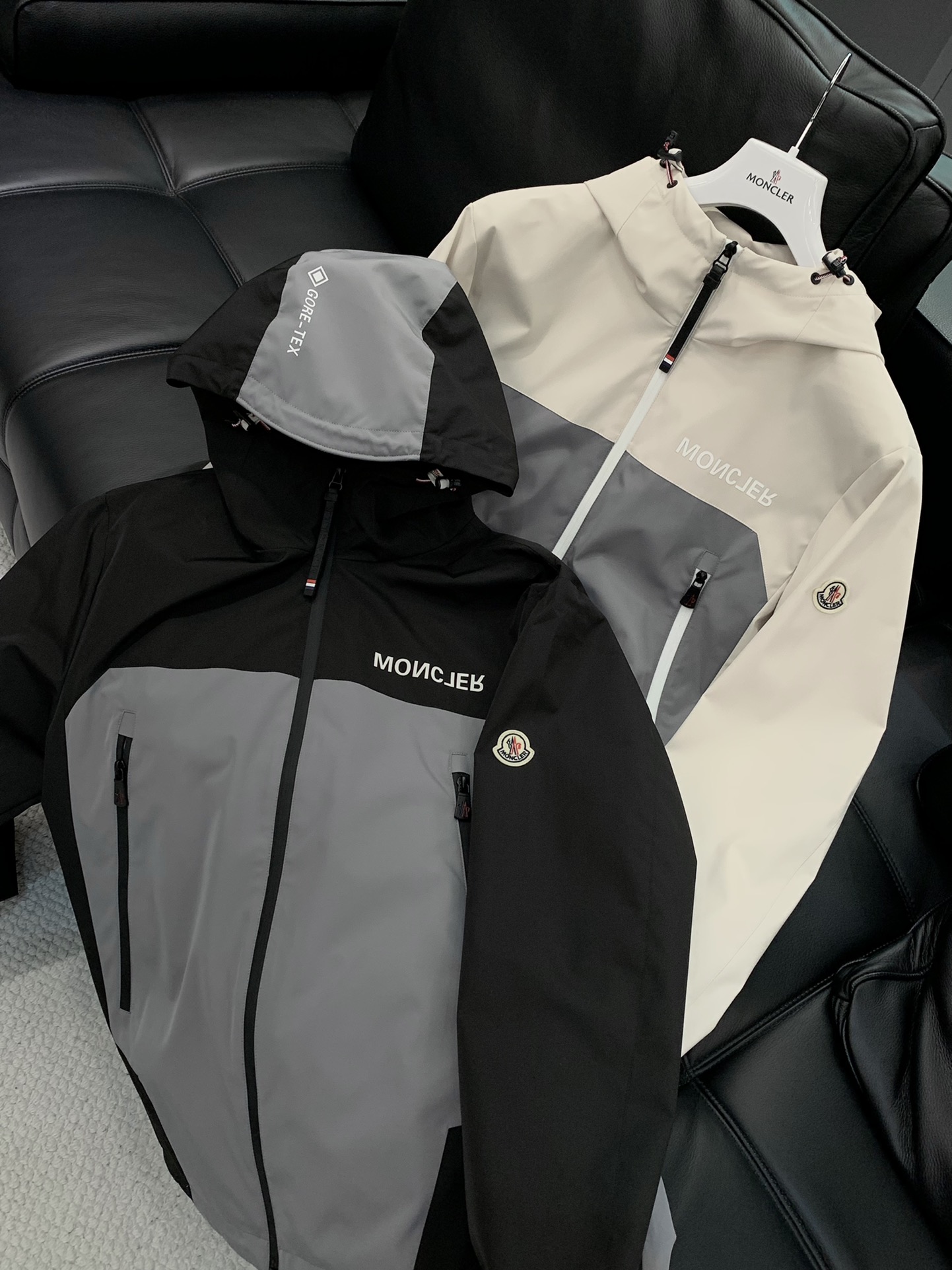 ，Moncler 蒙口，2025春季最新品，专柜同步有售，原单狠货，时尚休闲连帽外套，上身舒适！吸睛而有