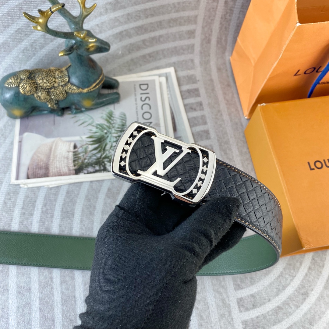 LV💕 特种皮腰带系列 ，原厂五金精品不锈钢扣，手感柔软舒适 宽3.8CM。
