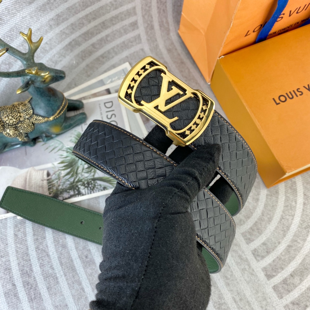 LV💕 特种皮腰带系列 ，原厂五金精品不锈钢扣，手感柔软舒适 宽3.8CM。