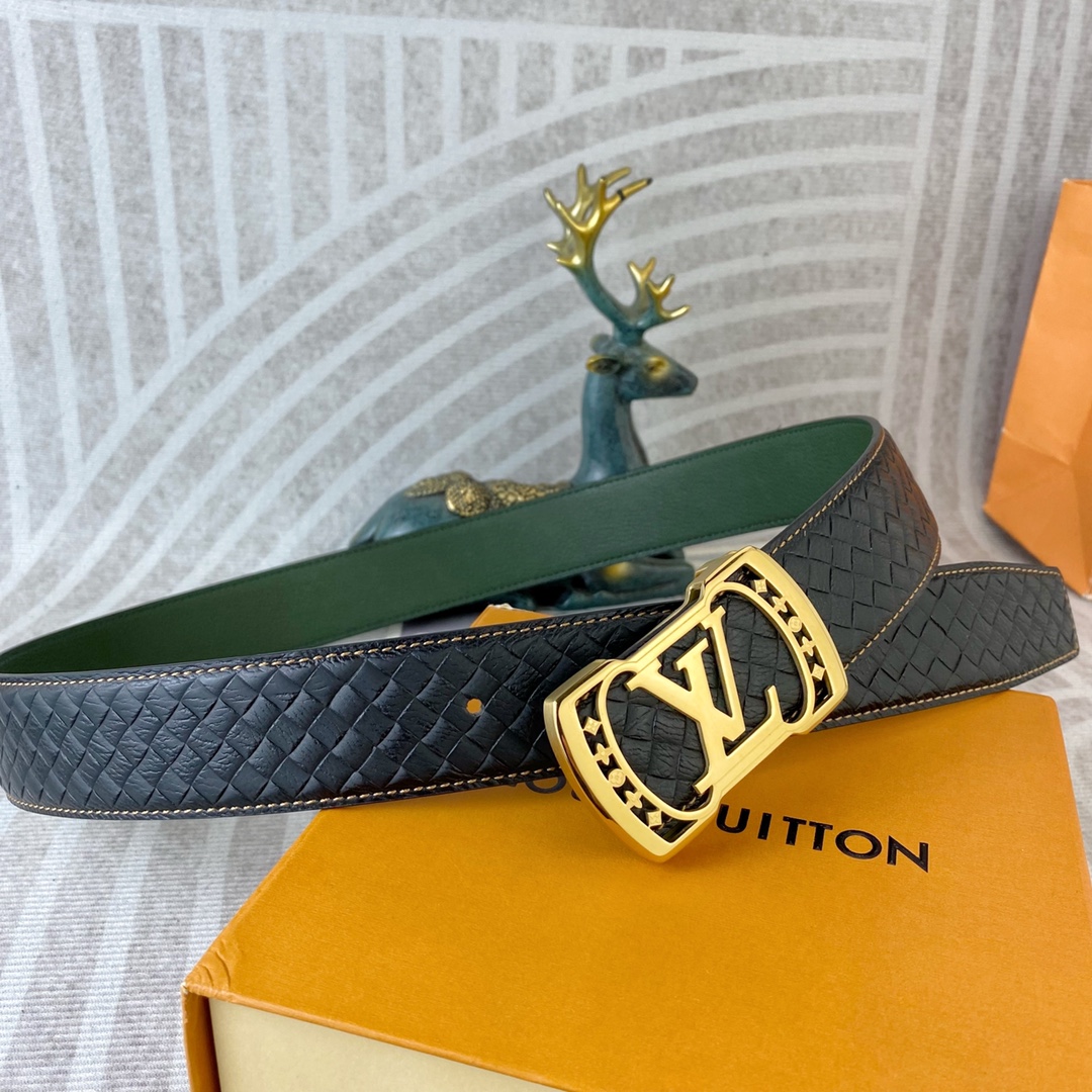 LV💕 特种皮腰带系列 ，原厂五金精品不锈钢扣，手感柔软舒适 宽3.8CM。