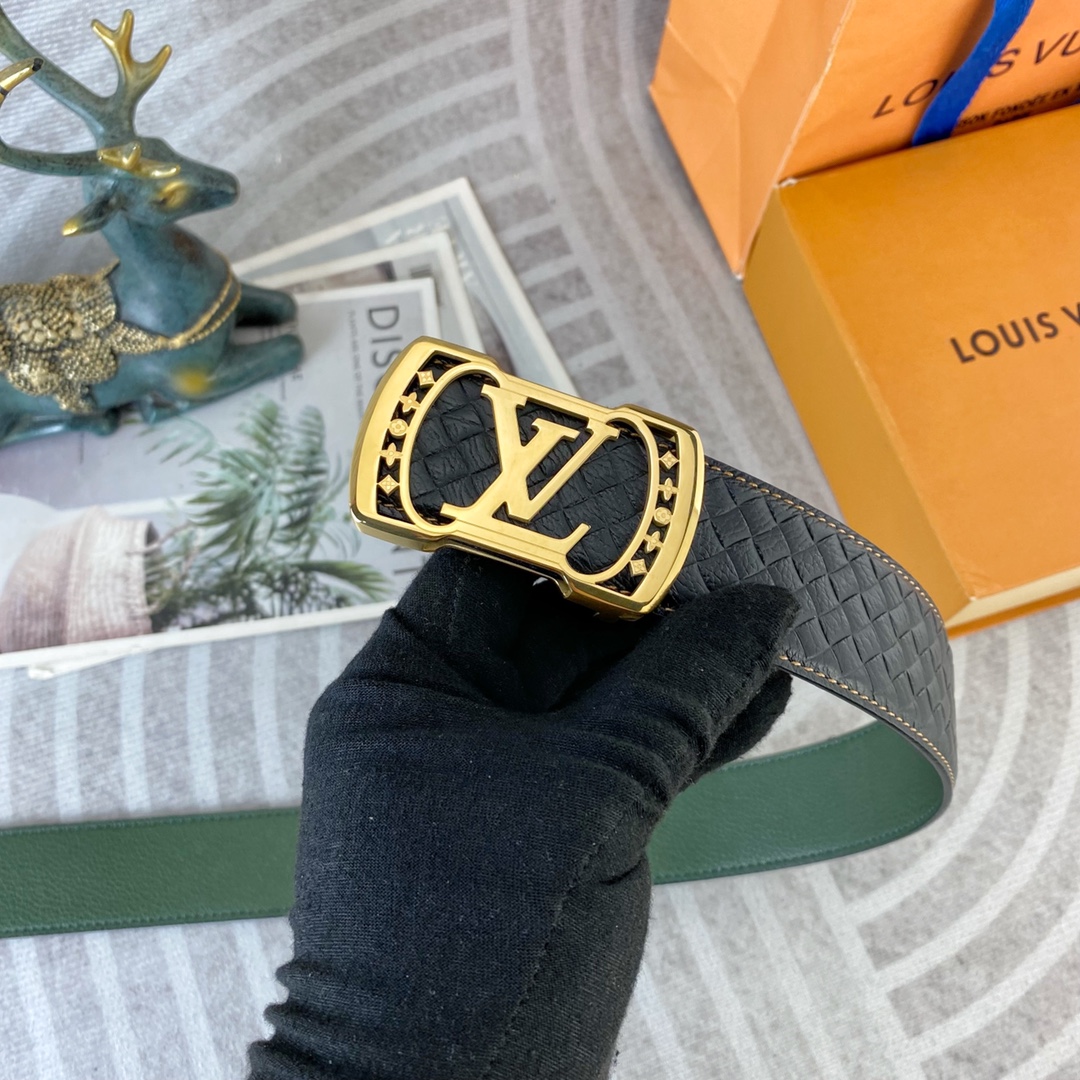LV💕 特种皮腰带系列 ，原厂五金精品不锈钢扣，手感柔软舒适 宽3.8CM。