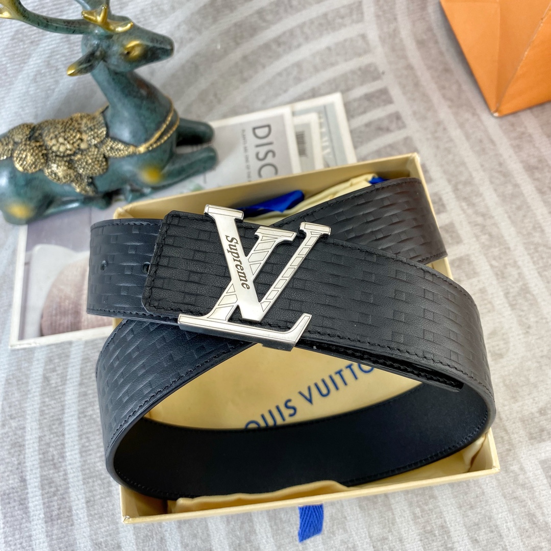 LV💕 特种皮腰带系列 ，原厂五金精品不锈钢扣，手感柔软舒适 宽3.8CM。