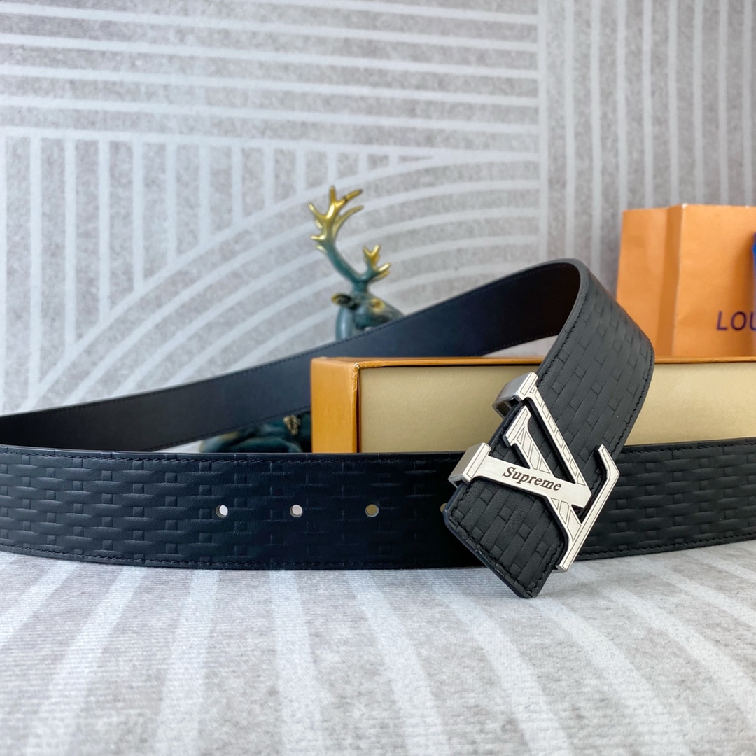 LV💕 特种皮腰带系列 ，原厂五金精品不锈钢扣，手感柔软舒适 宽3.8CM。