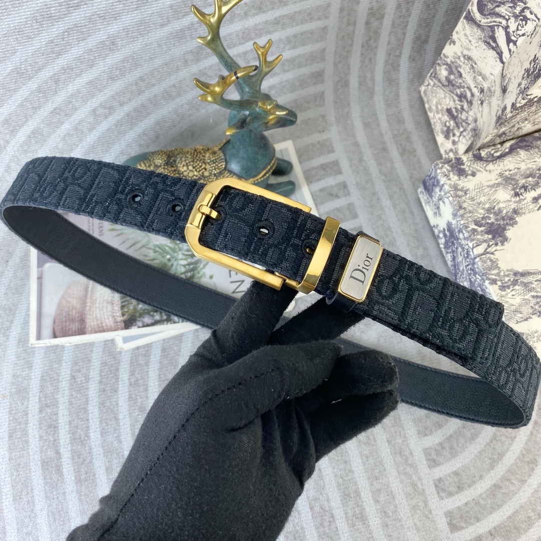 NO:140410,Original single Dior special leather belt series, original hardware quality stainless steel buckle, soft and comfortable feel, width 3.5CM, belt, dior19860909原单 迪奥 特种皮腰带系列 ,原厂五金精品不锈钢扣,手感柔软舒适 宽3.5CM.,皮带,dior,Belt