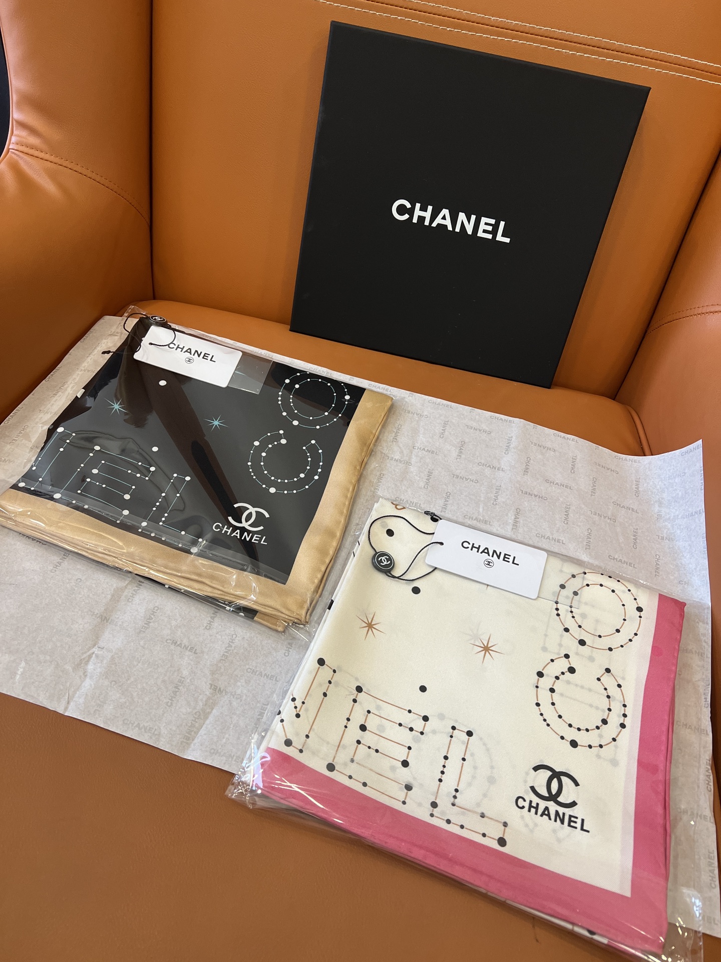 [Chanel Scarves]Two colors optional