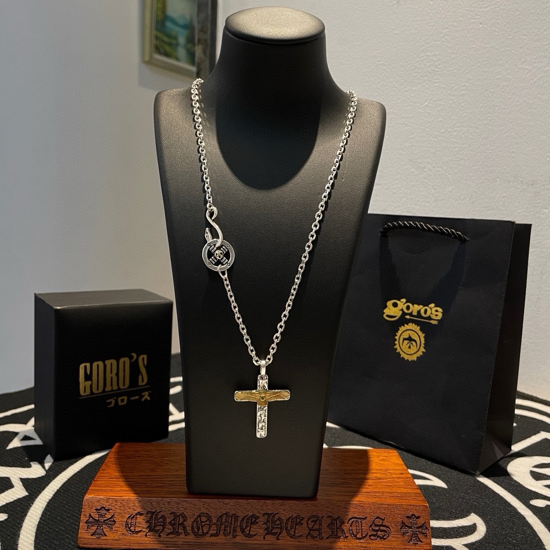 NO:113041,[New Products are on the Shelves] Goro’s Takahashi Goro Eagle Cross Pendant, Takahashi Classic Necklace, Top Version, Accepted Exclusive Shooting, Focus on the High-end Market, Kuaishou/ins/Xiaohongshu popular models, absolutely different from ordinary versions!  The details of the picture product are consistent with ZP!  Original production process, precision quality, purely handmade, authentic model opening, fashion essentials, both men and women can wear, same couple style, rock punk silver style, retro elements, trendy and versatile, same style on the official website, fine jewelry, necklace19860909批【新品上架】Goro’s高桥吾郎老鹰十字架吊坠,高桥经典项链,顶级版本,认准独家拍摄,主攻高端市场 ,快手/ins/小红书热门款,绝对区别普通版本！图片产品细节与ZP一致！原版制作工艺 精工品质 纯手工打造 ～正品开模潮流时尚必备 男女均可佩戴 情侣款同款 摇滚朋克泰银风格 复古元素 潮流百搭 官网同款,饰品精品,necklace,Jewelry
