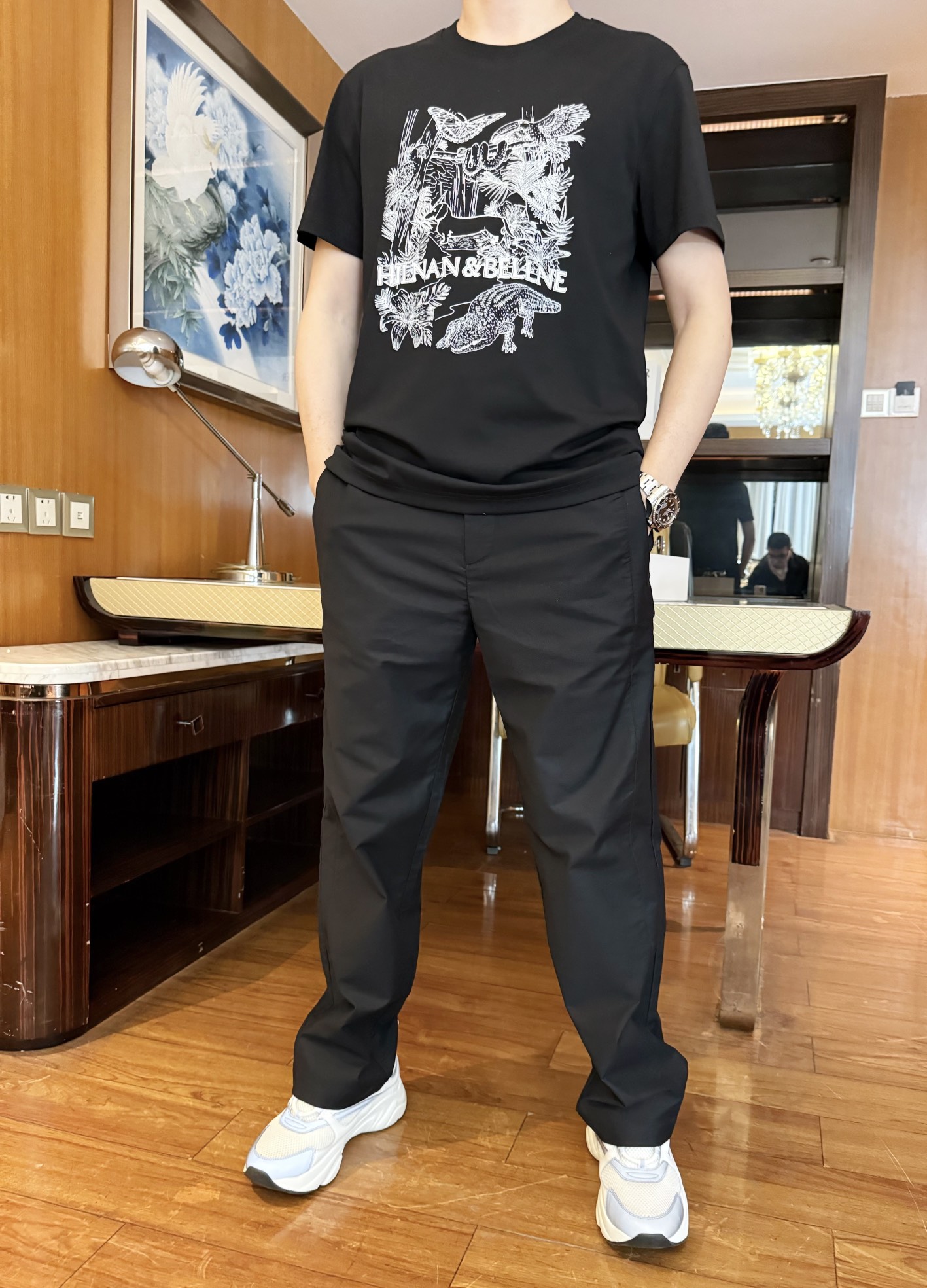 NO:130842,BALLY-2025 counter latest hot T-shirt shipment, hot-selling items in European and American counters!  Selected Italian imported mercerized cotton fabrics with the latest designs, the unique brand logo on the chest highlights the fashion, and the upper body effect can be seen. Number of codes 48-56 (model 173/130 wears 48 with Hong Kong Lane Crawford gift box packaging), tees, t-shirt, alexander wang19860909BALLY-2025专柜最新爆款t恤出货 欧美专柜热销单品！精选意大利进口丝光棉面料搭配最新的设计,胸前的独特品牌logo彰显时尚 上身效果看得见.码数48-56（模特173/130穿48配香港连卡佛礼盒包装）,,tees，t-shirt,alexander wang,Men's clothing