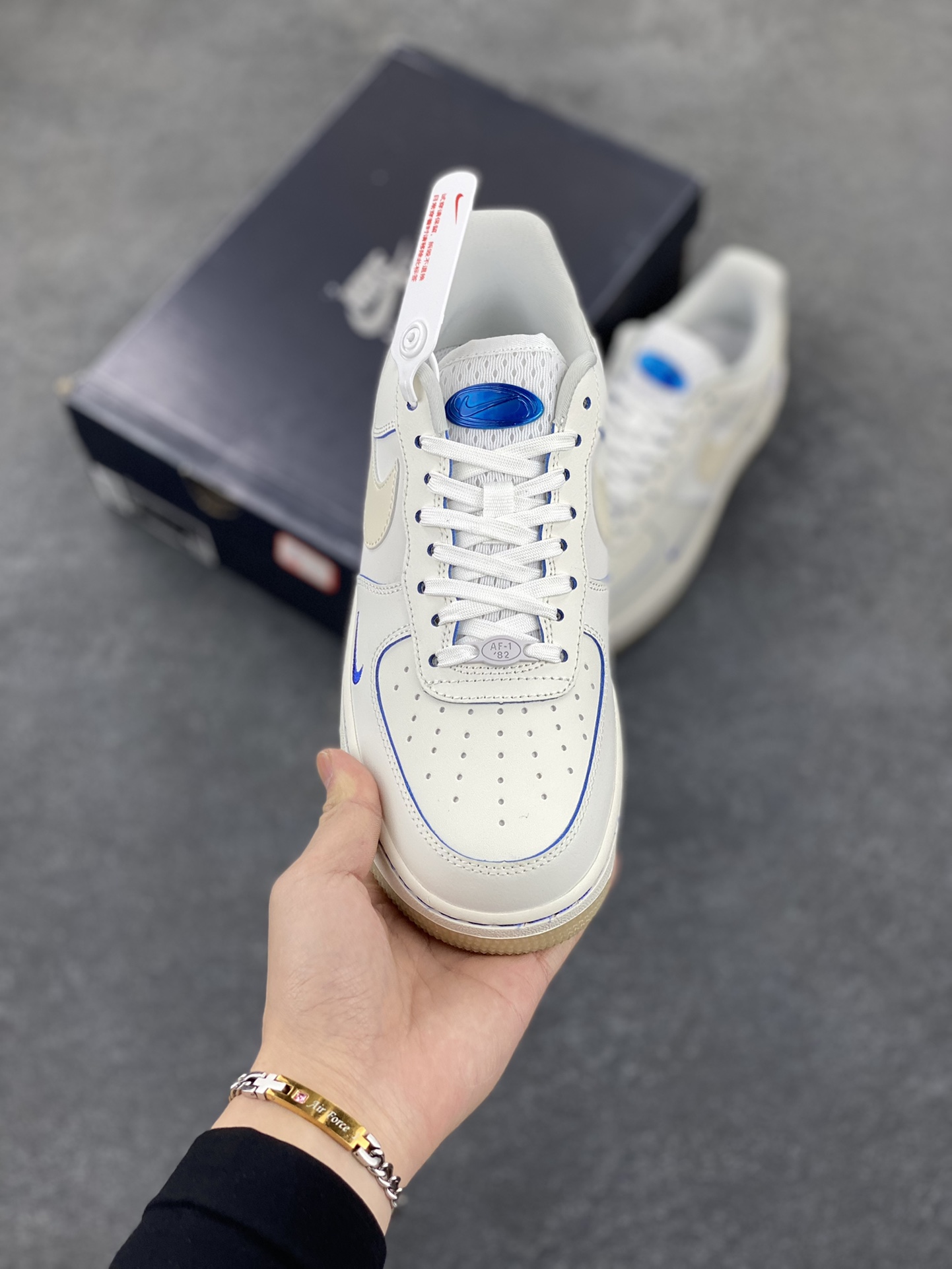 图片[2]-福利特价 Nike Air Force 1 Low 07 布鲁克林群岛白蓝 原楦头原纸板 打造纯正空军版型 专注外贸渠道 全掌内置蜂窝气垫 #原盒配件 原厂中底钢印、拉帮完美 货号：FB1839-111 尺码：36 36.5 37.5 38 38.5 39 40 40.5 41 42 42.5 43 44 44.5 45-选品中心