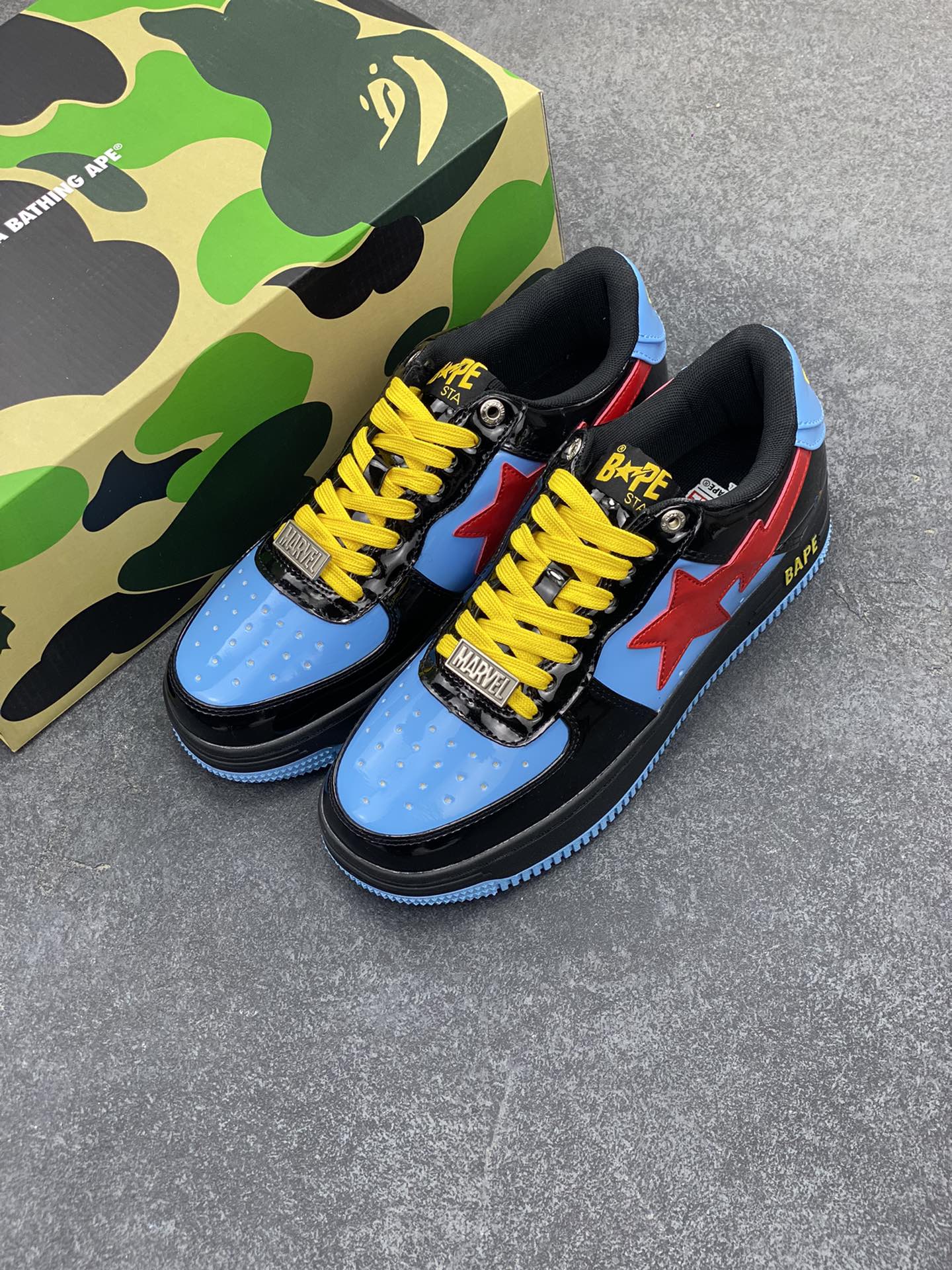 图片[8]-福利特价 潮流教父nigo品牌 明星同款 Bape Sta 绿黑灰 经典百搭休闲运动板鞋 经典猿人头设计 纯正版型 海玻璃鞋垫 内置全掌气垫 全套顶级包装 包含猿人logo定制防尘袋 猿人logo卡片 抗压收纳抽屉式鞋盒 官方同步正码 货号：1I73291907 尺码：36 36.5 37.5 38 38.5 39 40 40.5 41 42 42.5 43 44 44.5 45-选品中心