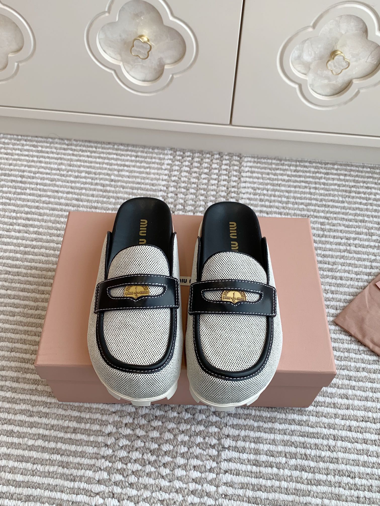 Miu Miu SS25 Woven Coin Loafer Mules: Handcrafted Lambskin Comfort