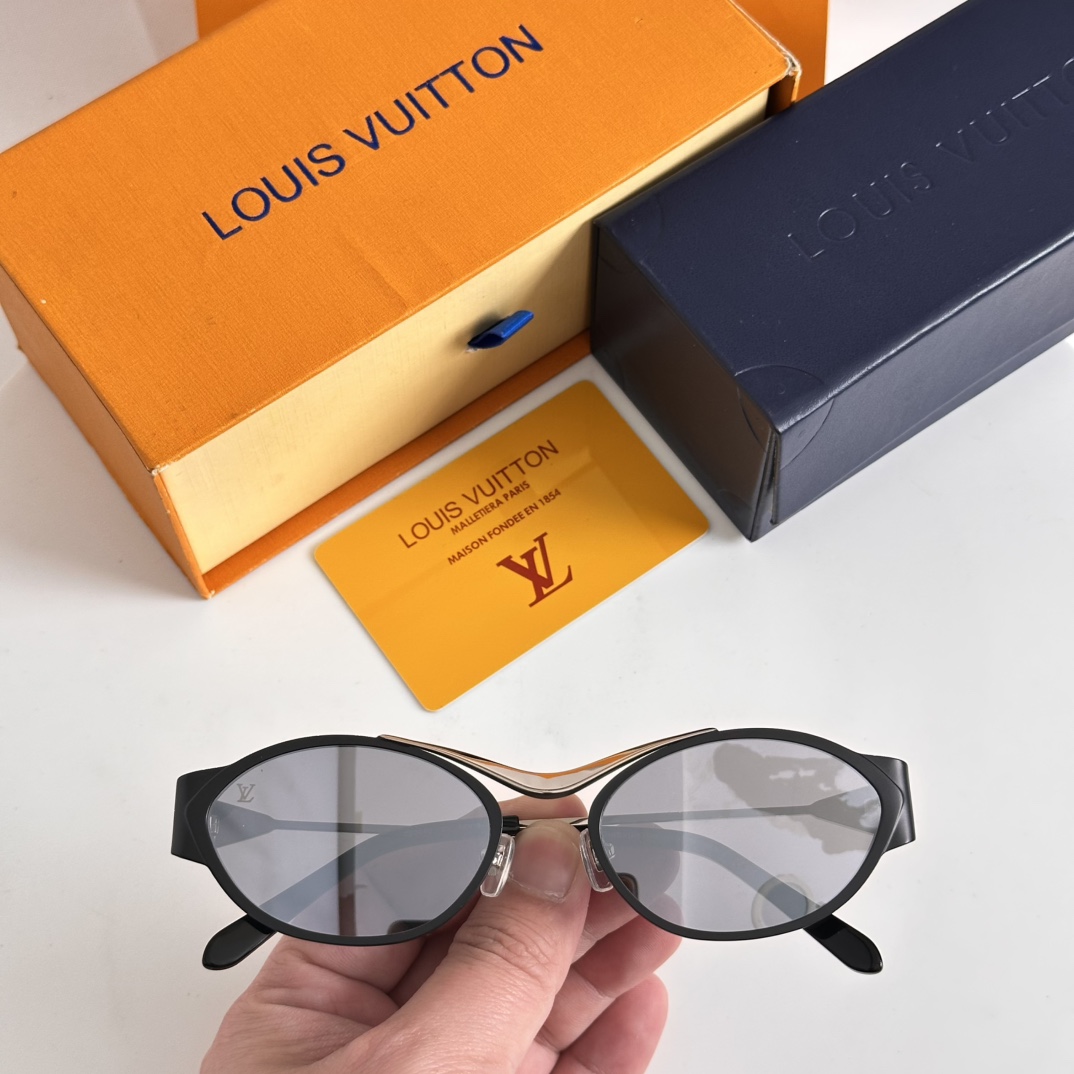 - LOUIS VUITTO Modelo: Z2044U gafas de sol Tamaño: 56口19-143 Gafas de sol para mujer 🕶️ No es la versión común del mer…
