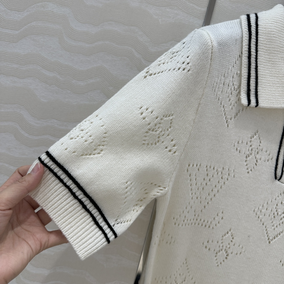 独家首发❤️原单品质！Monogram花㚏学院风针织polo领短袖连衣裙！瑞士机重工定位缕孔嵌花工艺贯穿
