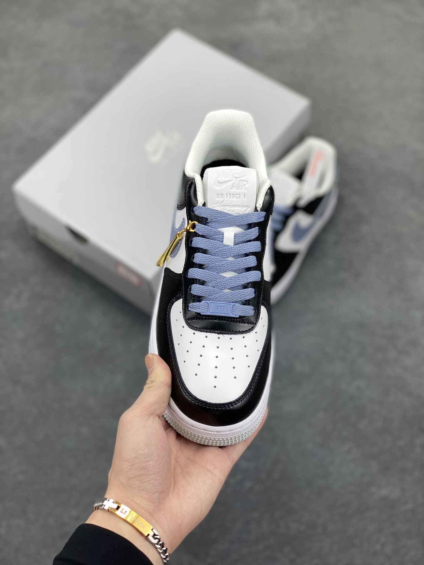 图片[2]-福利特价 Nike Air Force 1 Low 白黑灰 空军一号低帮运动休闲板鞋 原楦头原纸板 打造纯正空军版型#专注外贸渠道 全掌内置蜂窝气垫 #原盒配件 原厂中底钢印、拉帮完美 货号：FD9065-100 尺码：36 36.5 37.5 38 38.5 39 40 40.5 41 42 42.5 43 44 44.5 45-选品中心