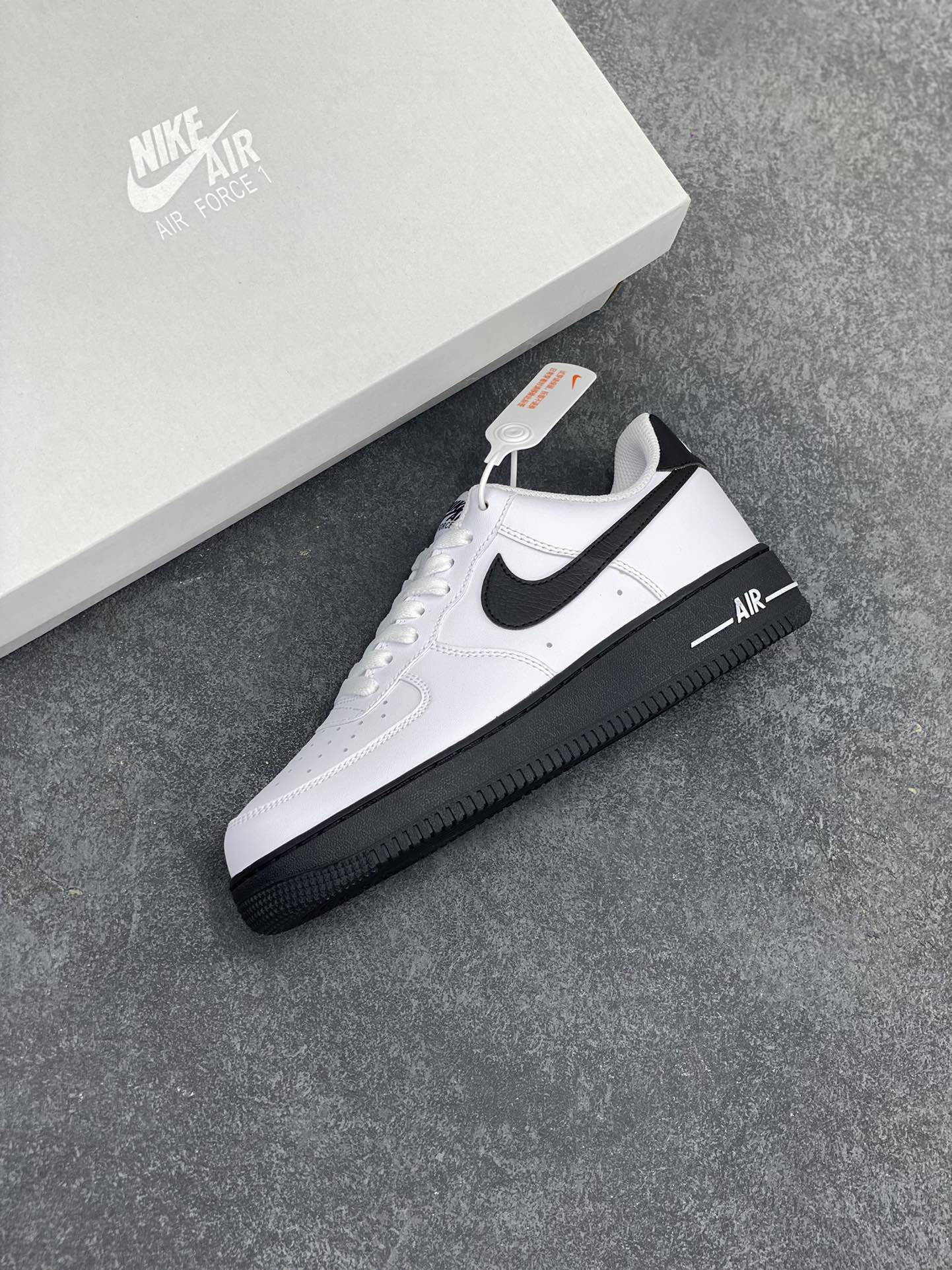 图片[7]-福利特价 Nike Air Force 1 Low 大学白黑 空军一号低帮运动休闲板鞋 原装级别 原楦头原纸板 打造纯正空军版型#专注外贸渠道 全掌内置蜂窝气垫 #原盒配件 原厂中底钢印、拉帮完美 货号：CK7663-101 尺码：36 36.5 37.5 38 38.5 39 40 40.5 41 42 42.5 43 44 44.5 45-选品中心