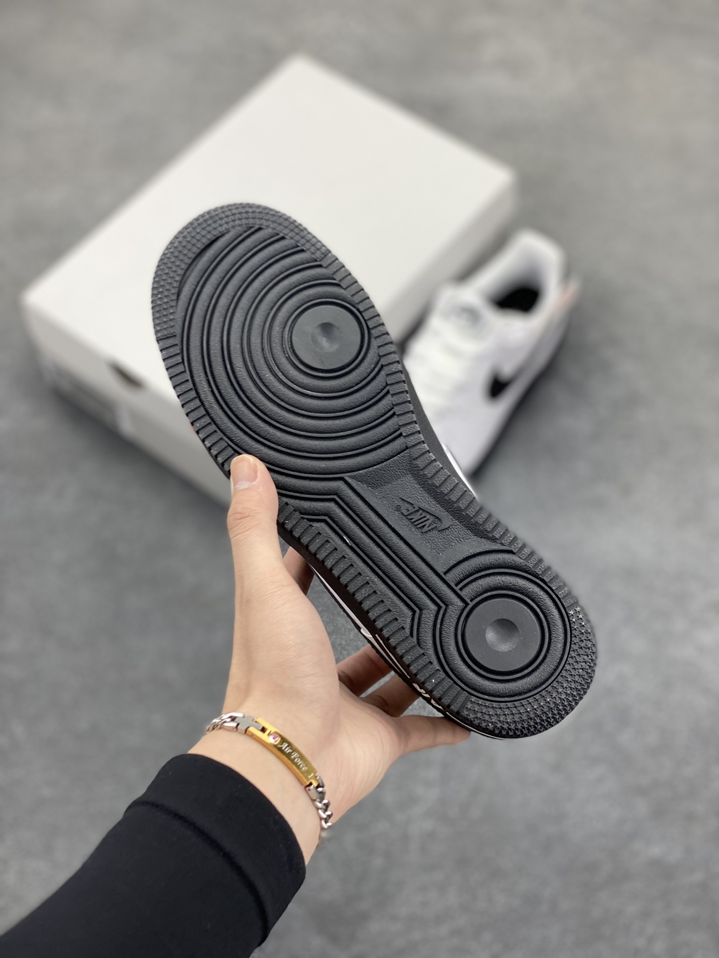 图片[5]-福利特价 Nike Air Force 1 Low 大学白黑 空军一号低帮运动休闲板鞋 原装级别 原楦头原纸板 打造纯正空军版型#专注外贸渠道 全掌内置蜂窝气垫 #原盒配件 原厂中底钢印、拉帮完美 货号：CK7663-101 尺码：36 36.5 37.5 38 38.5 39 40 40.5 41 42 42.5 43 44 44.5 45-选品中心