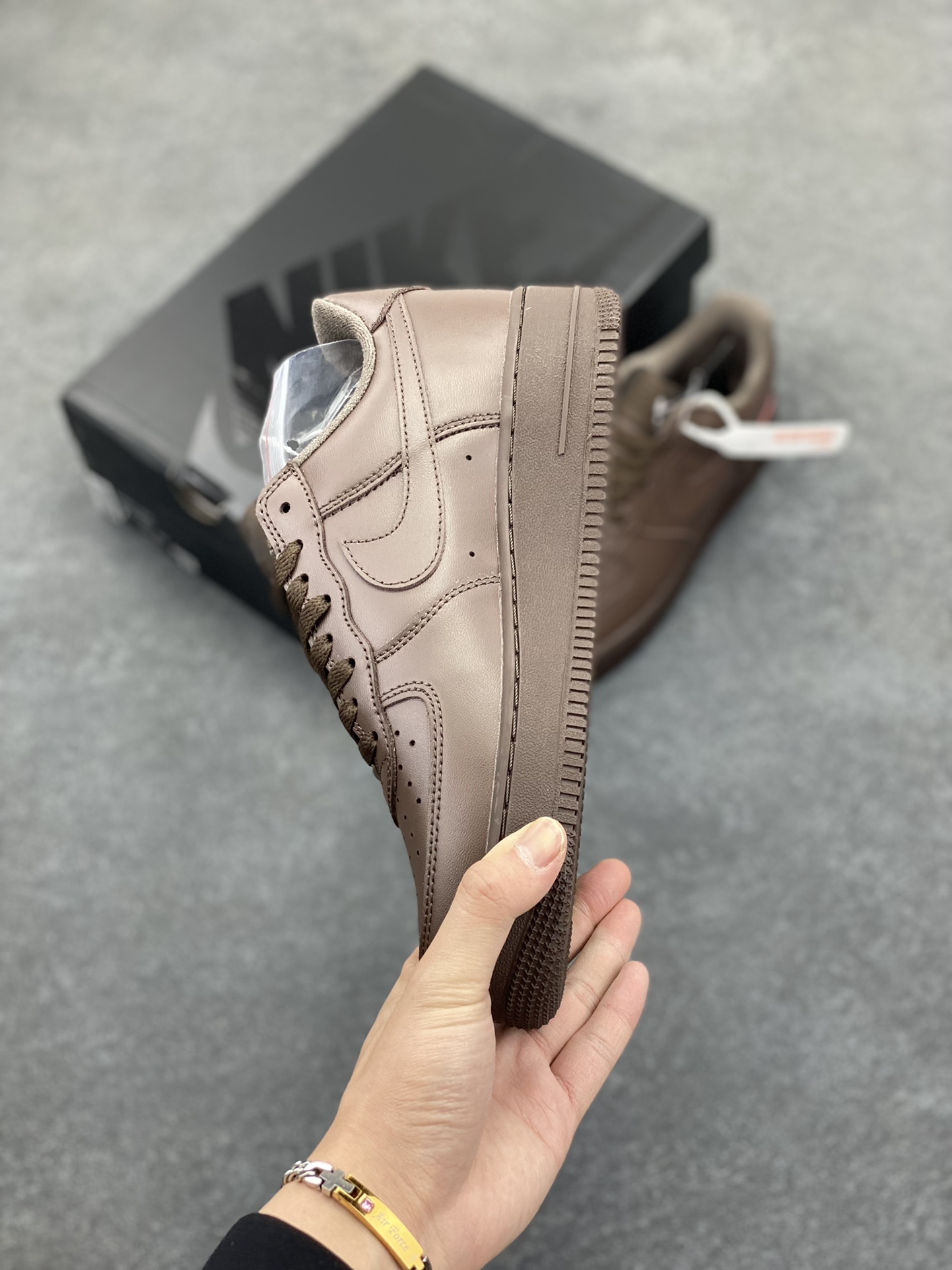 图片[3]-福利特价 Nike Air Force 1 Low Supreme联名 空军一号低帮运动休闲板鞋 原楦头原纸板 打造纯正空军版型#专注外贸渠道 全掌内置蜂窝气垫 #原盒配件 原厂中底钢印、拉帮完美 货号：CU9225-200 尺码：36 36.5 37.5 38 38.5 39 40 40.5 41 42 42.5 43 44 44.5 45-选品中心