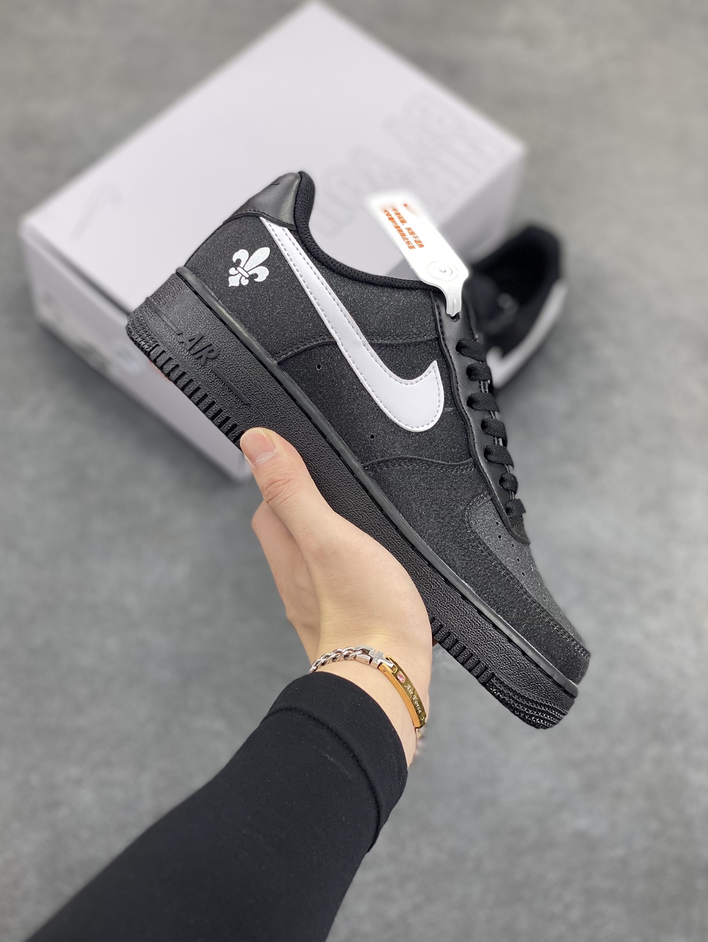 NK Air Force 1‘07 Low 定制款抽屉盒 空军一号低帮休闲板鞋 定制皮料 原楦原纸板 纯正版型 高清洁度 内置全掌气垫 货号:CW2288-111 尺码:36 36.5 37.5 38 38.5 39 40 40.5 41 42 42.5 43 44 44.5 45-选品中心