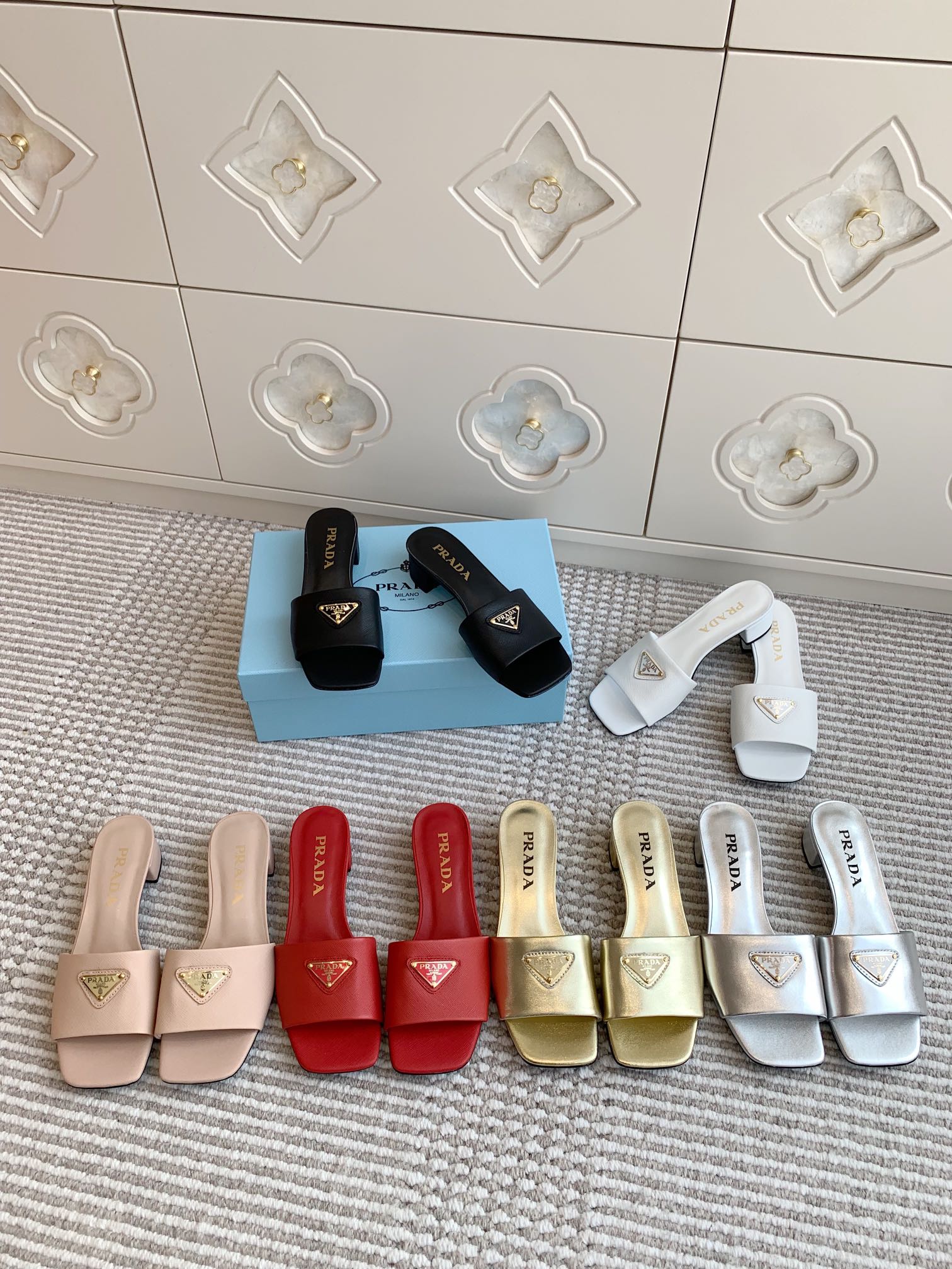 NO:782986,————rada·Thick-heeled slippers·35-41, slippers, prada, slippers19860909————rada·粗跟拖鞋·35-41,拖鞋,prada,slippers,Women's Shoes