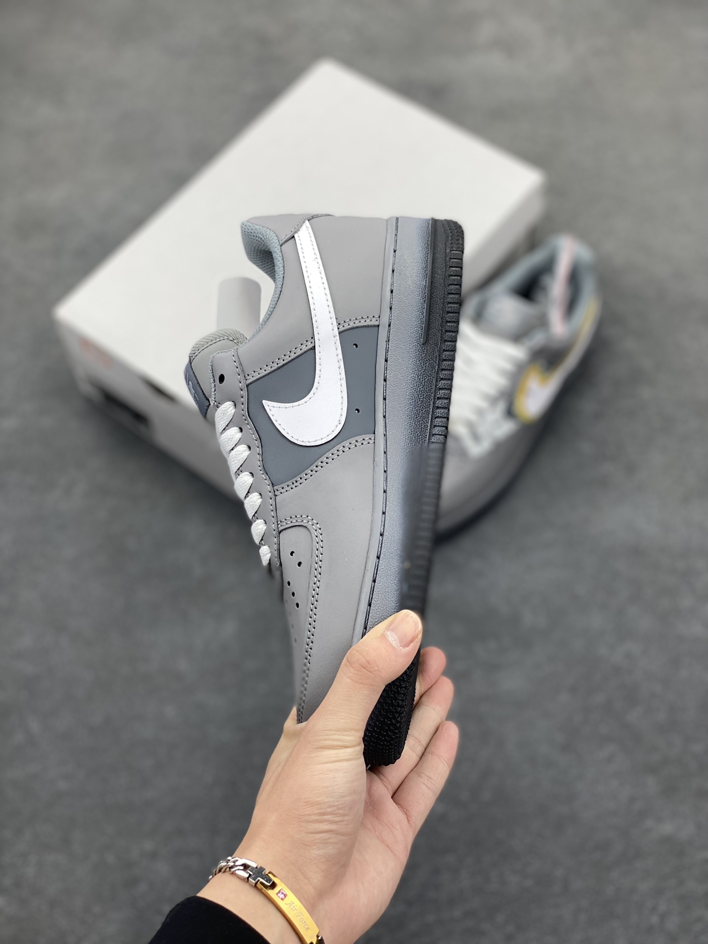 图片[3]-Nike Air Force 1 Low 原楦头原纸板 打造纯正空军版型专注外贸渠道 全掌内置蜂窝气垫 原盒配件 原厂中底钢印、拉帮完美 货号：CW2288-111 尺码：36 36.5 37.5 38 38.5 39 40 40.5 41 42 42.5 43 44 44.5 45-选品中心