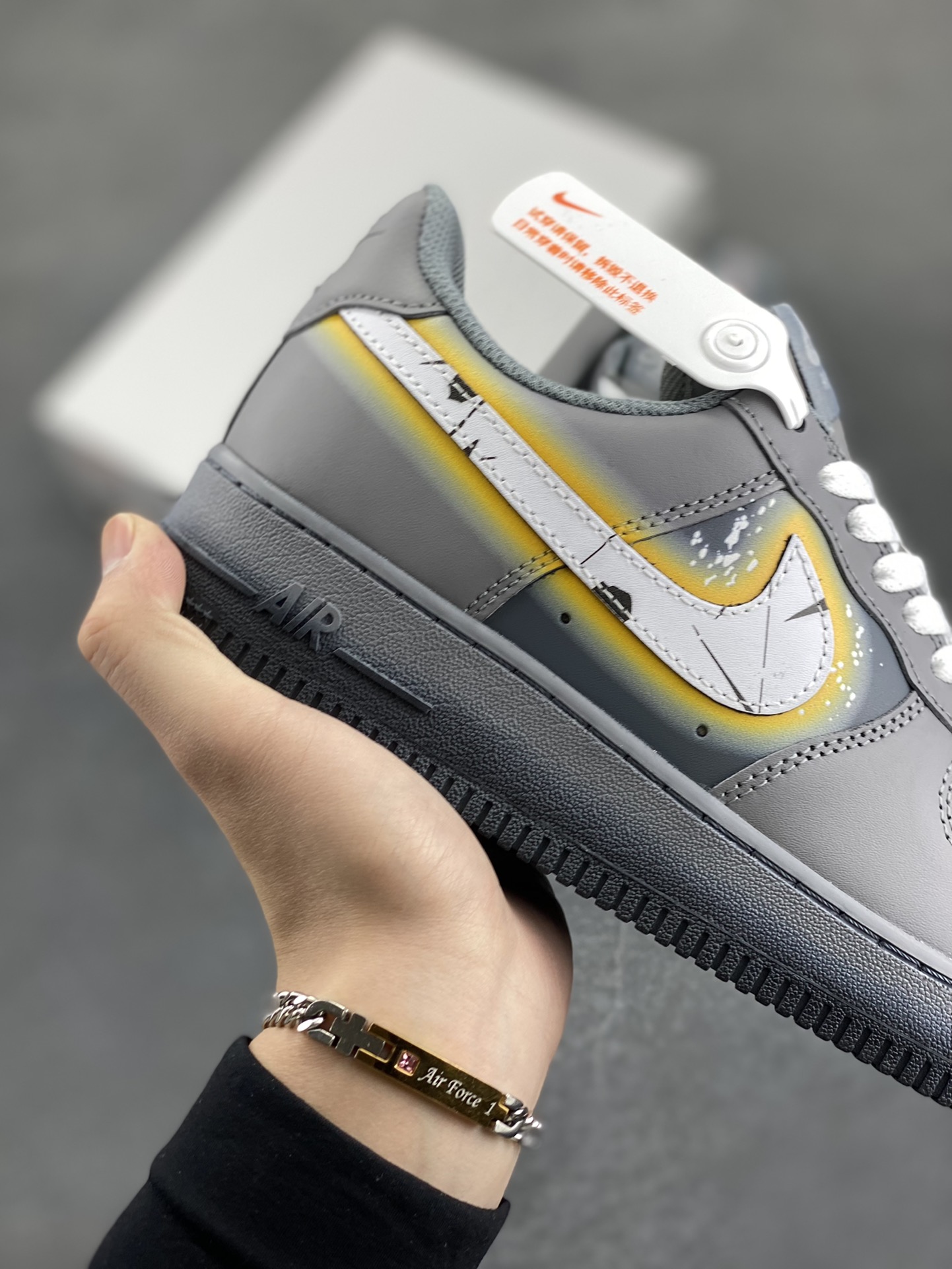 图片[6]-Nike Air Force 1 Low 原楦头原纸板 打造纯正空军版型专注外贸渠道 全掌内置蜂窝气垫 原盒配件 原厂中底钢印、拉帮完美 货号：CW2288-111 尺码：36 36.5 37.5 38 38.5 39 40 40.5 41 42 42.5 43 44 44.5 45-选品中心