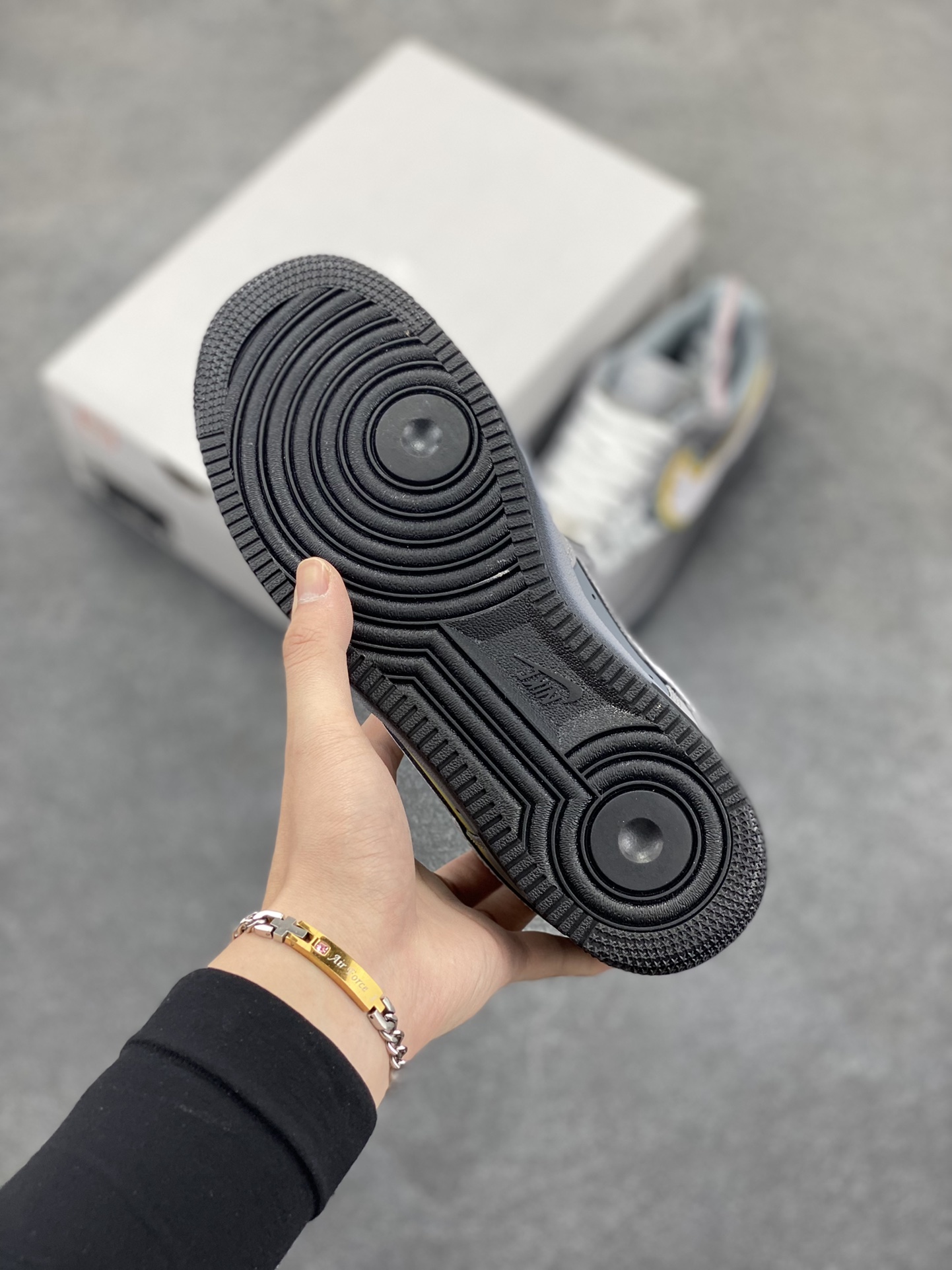 图片[5]-Nike Air Force 1 Low 原楦头原纸板 打造纯正空军版型专注外贸渠道 全掌内置蜂窝气垫 原盒配件 原厂中底钢印、拉帮完美 货号：CW2288-111 尺码：36 36.5 37.5 38 38.5 39 40 40.5 41 42 42.5 43 44 44.5 45-选品中心