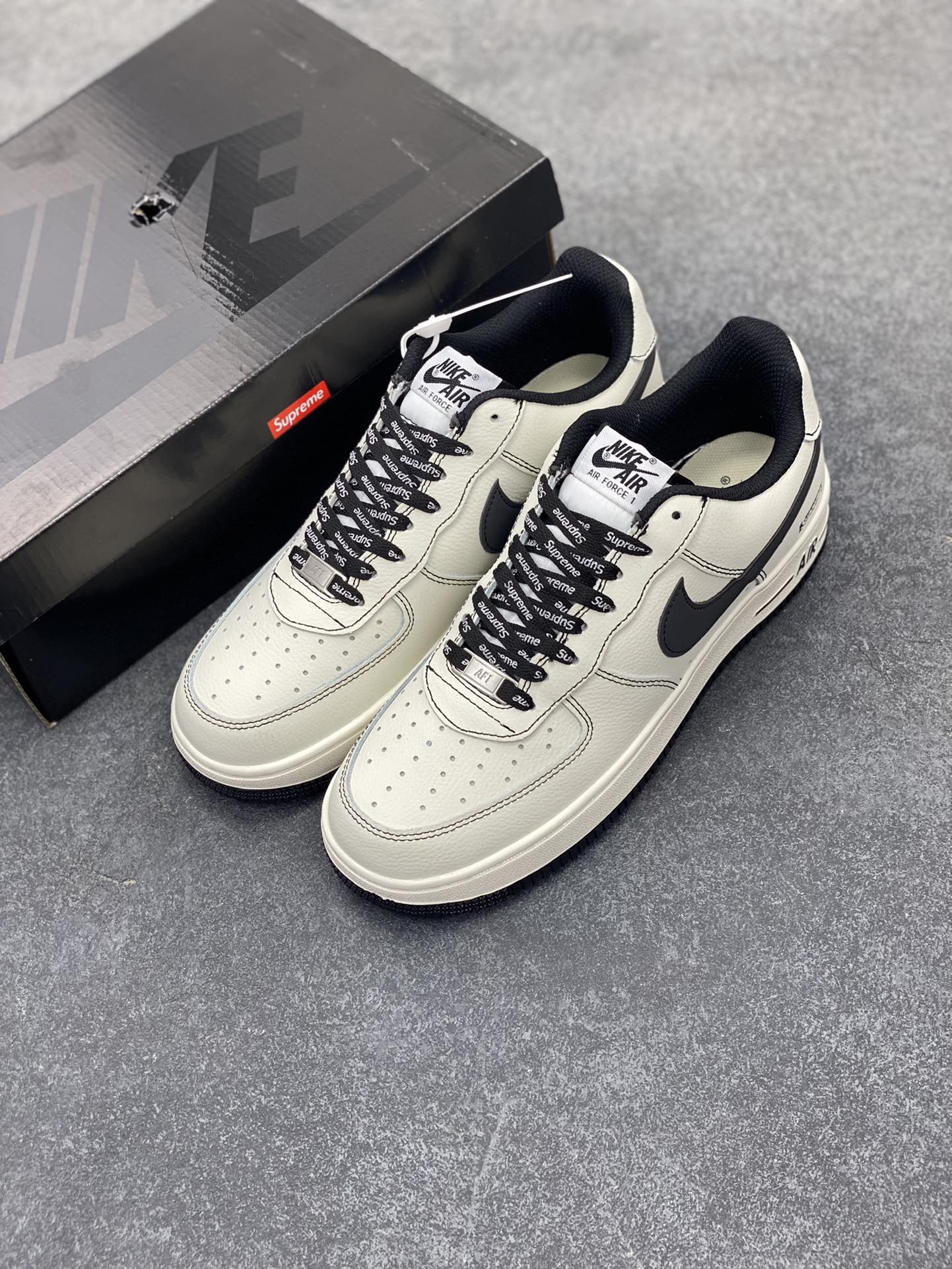 图片[8]-Nike Air Force 1 Low 空军一号低帮百搭休闲运动板鞋。柔软、弹性十足的缓震性能和出色的中底设计，横跨复古与现代的外型结合，造就出风靡全球三十多年的Force 1，直到今天还深受青睐。 货号：AJ7747-101 尺码：36 37.5 38 39 40 41 42 43 44 45-选品中心