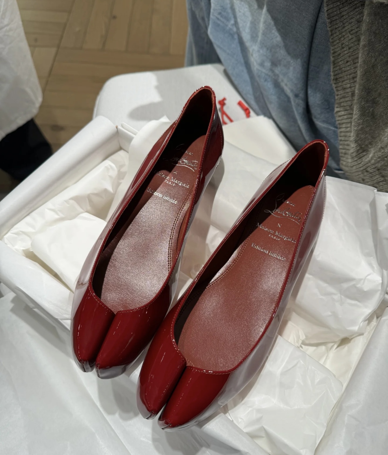 NO:227456,Hot, special and beautiful on the feet, split toe shoes19860909火爆啦 上脚有特别又美丽,分趾鞋,Women's Shoes