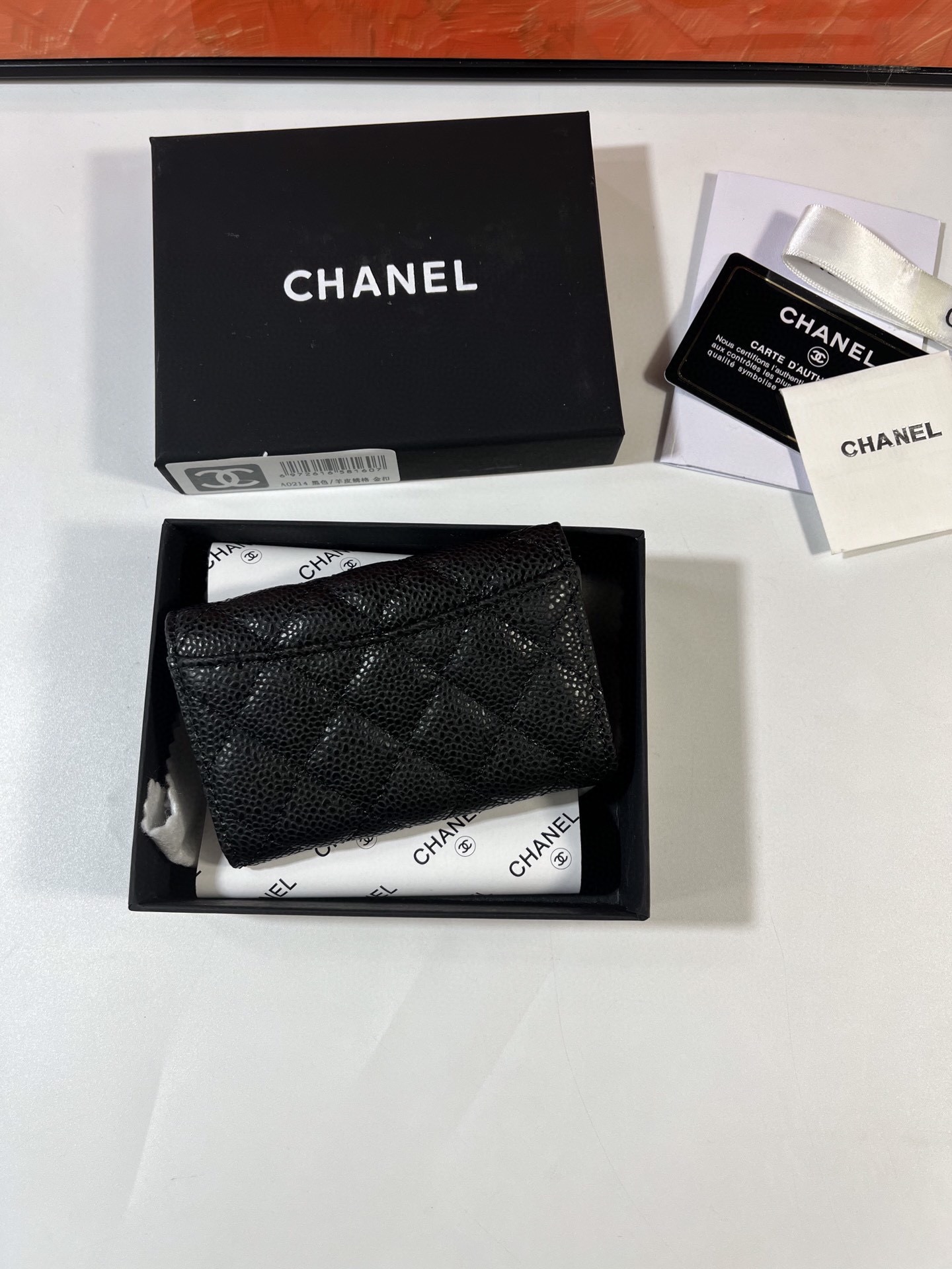 CHANEL cf系列魚子酱牛皮カードケース - 実用的なデザイン