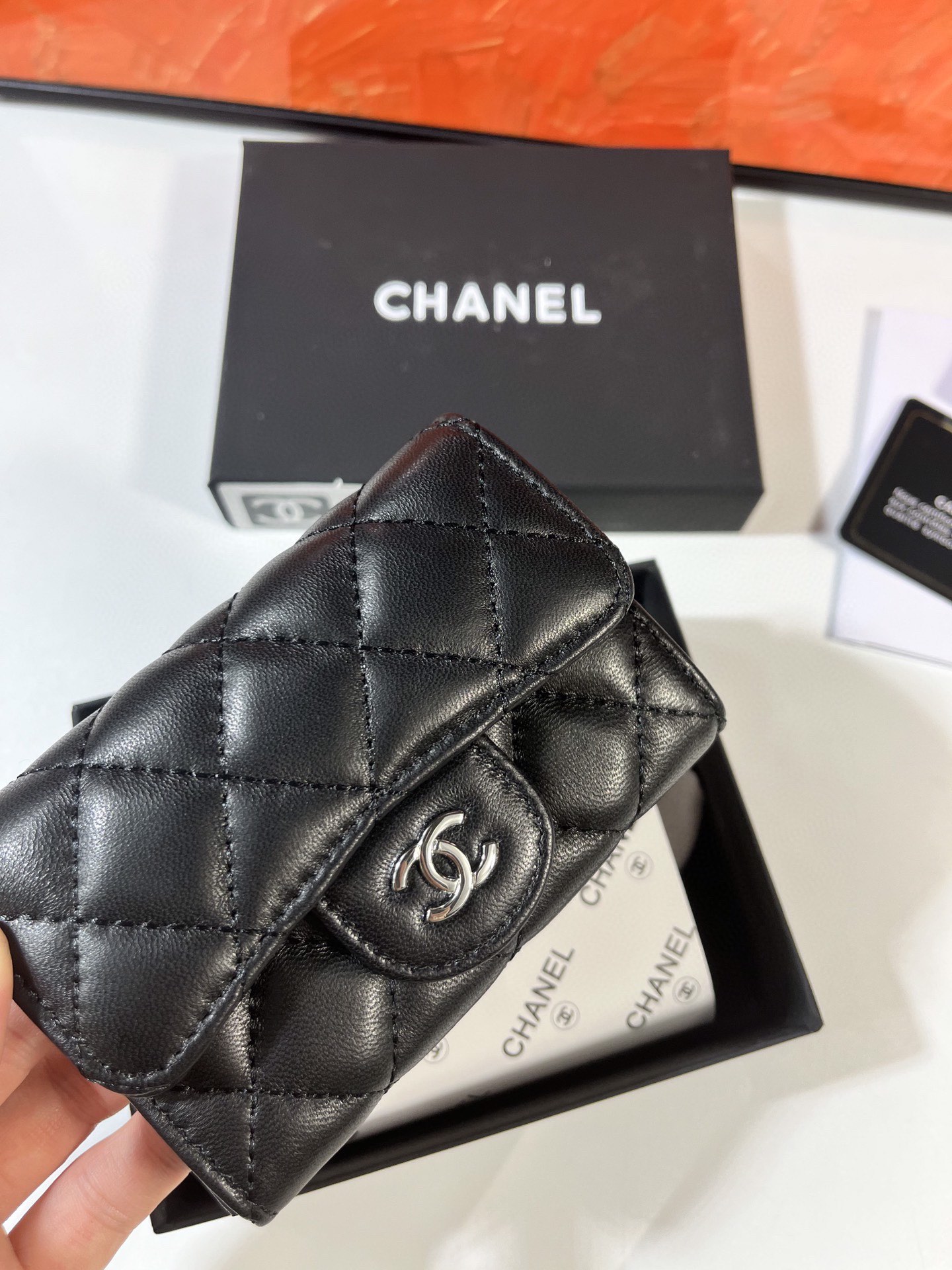 CHANEL cf系列羊皮カードケース - 実用的なカードポケット付き