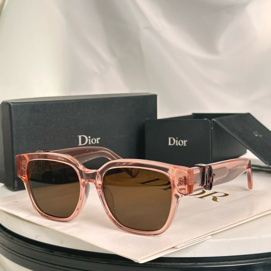  ‼️DIOR
MODEL：DiorOblique S1F
SIZE：53口19-145