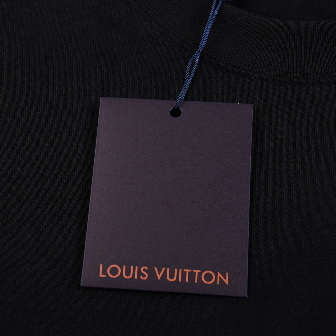 路易威登/Louis Vuitton 夏季新款 经典字母绿色刺绣圆领短袖T恤