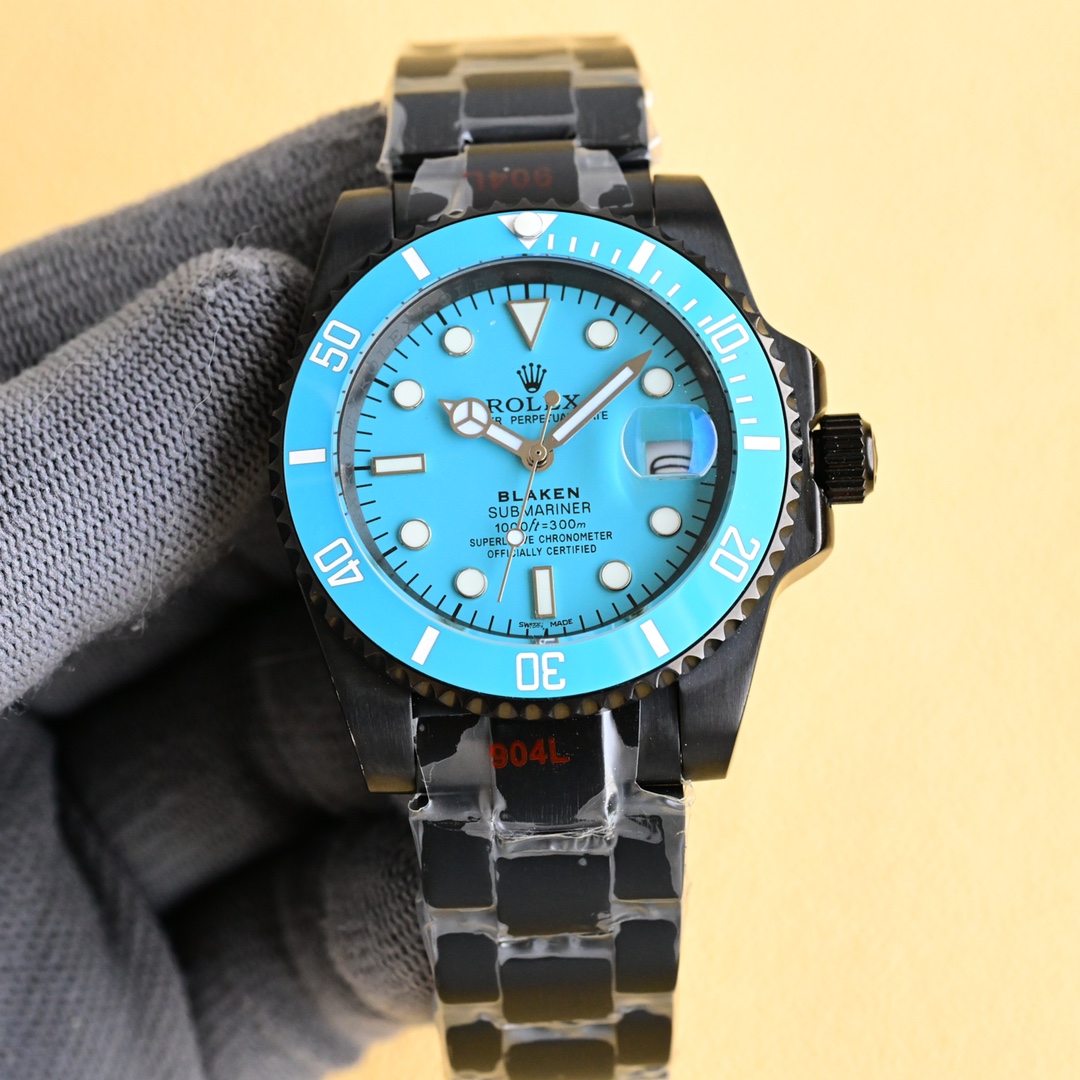 NO:148713,Domestic Citizen 700 Rolex's top toys and poisonous goods, you don't like to hit the street watch water ghost, he is definitely your soulmate. Rolex's most classic submarine series water ghosts are used as prototypes, and after secondary modification of the circle, it is inlaid with top-grade natural light stones, which are large and shiny, and are extremely difficult. Currently, the most flashing process of the same material is the most automatic mechanical movement. The movement uses a fully automatic mechanical movement, super luminous literal, and tape is specially customized to make elbow particles, which is completely fitted with the case. The buckle is flexibly adjusted by 2cm inside the button, and the size is easy to adjust. Professional achievement is once and for all. Size 40mm!,,rolex19860909国产 西铁城700 劳力士顶级玩物毒货,不喜欢撞款街表水鬼的你,他绝对是你的知音.用劳力士最经典的潜航系列水鬼作为原型,经过圈口的二次改装,然后镶嵌顶级天然皓石,大闪亮,难度极高,目前同种材质最闪工艺.机芯采用全自动机械机芯,超强夜光字面,胶带专门定制模具做弯头粒,完全贴合表壳.扣子内2cm灵活调节扣,轻松调节大小.专业成就未来,一劳永逸.尺寸40mm!,,rolex,Watch