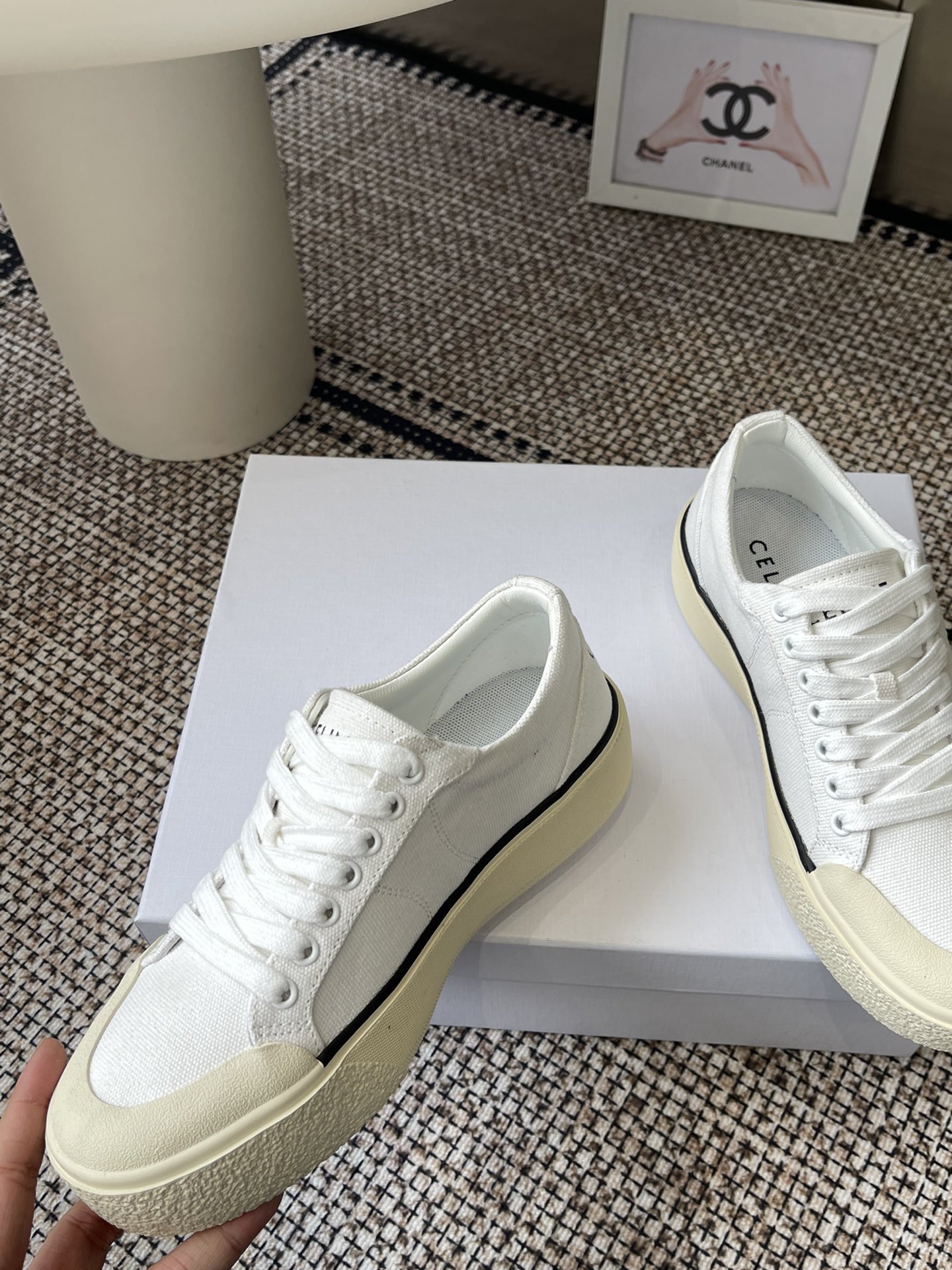 Celine Runner CR-07 High-Fashion Sneakers - Comfortable & Chic 4 i1742503435 7713 2