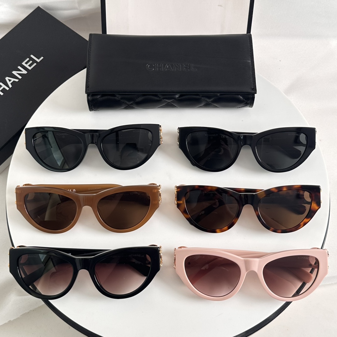  ‼️CHANEL
Model  6990
Size：53-20-145