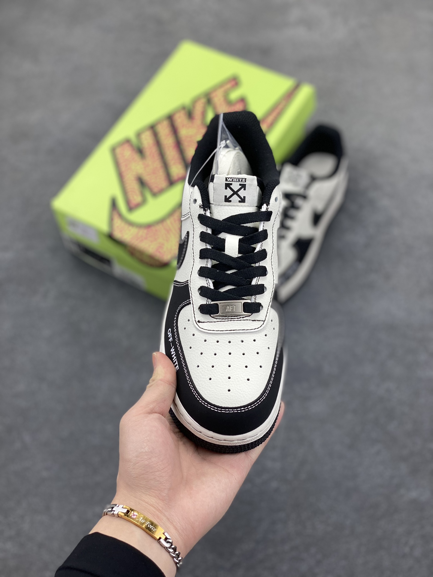 图片[2]-Air Force 1\’ 07 原楦头原纸板 打造纯正空军版型 专注外贸渠道 全掌内置蜂窝气垫 #原盒配件 原厂中底钢印、拉帮完美 货号：KY8899-109 尺码：36 36.5 37.5 38 38.5 39 40 40.5 41 42 42.5 43 44 44.5 45-选品中心