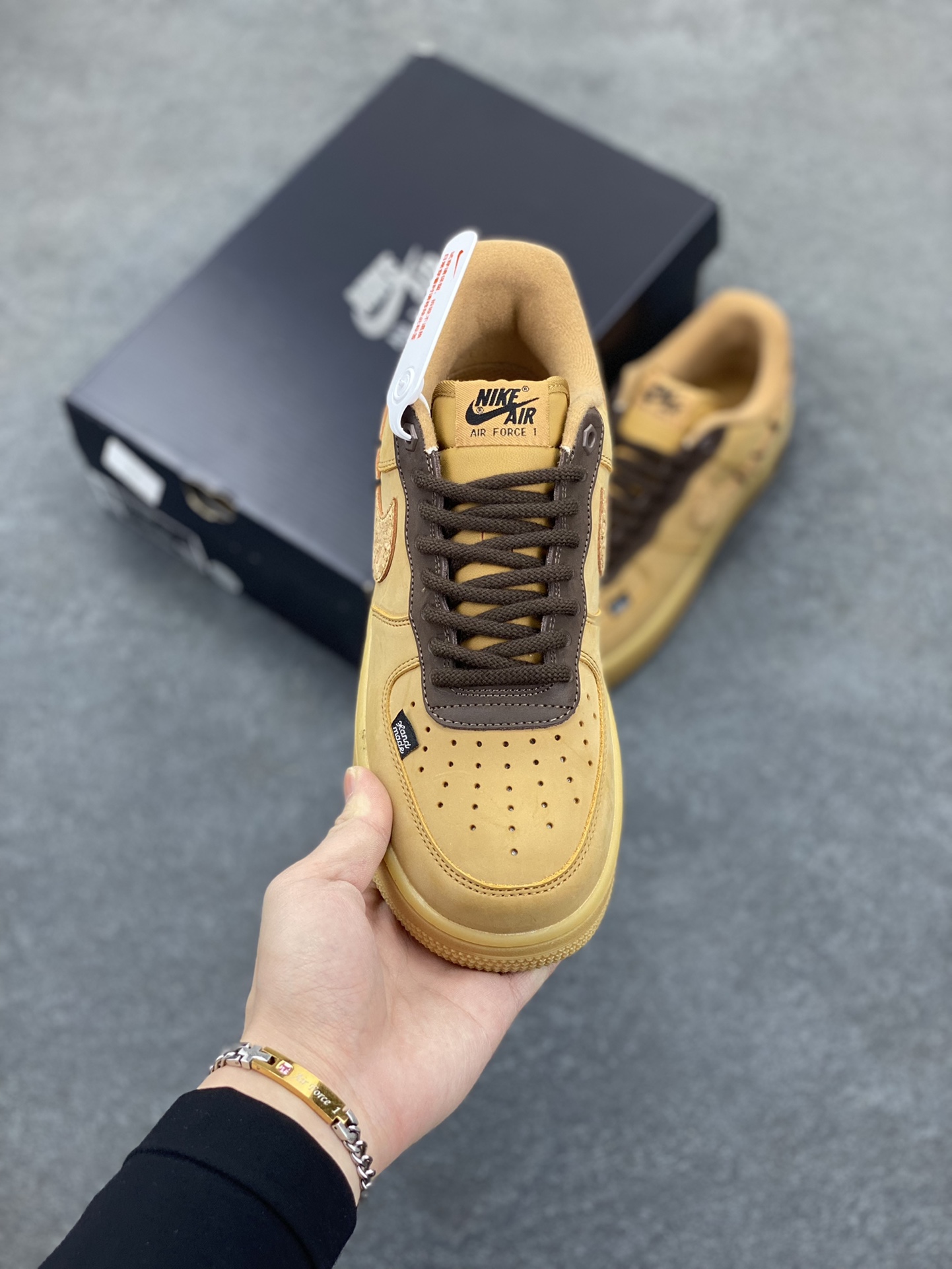 图片[2]-【定制球鞋】Air Force 1 Low 万花弄 原木塞 深棕色 经典休闲运动板鞋 #原楦头原纸板 打造纯正空军版型#专注外贸渠道 全掌内置蜂窝气垫 #原盒配件 原厂中底钢印、拉帮完美 货号：CJ9179-200 尺码：36 36.5 37.5 38 38.5 39 40 40.5 41 42 42.5 43 44 44.5 45-选品中心