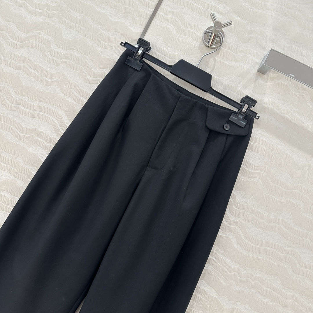 P546 Women’s Suit: High-Quality, Versatile, and Stylish Design - 图片 2