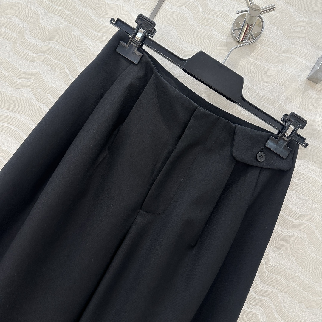 P546 Women’s Suit: High-Quality, Versatile, and Stylish Design - 图片 4