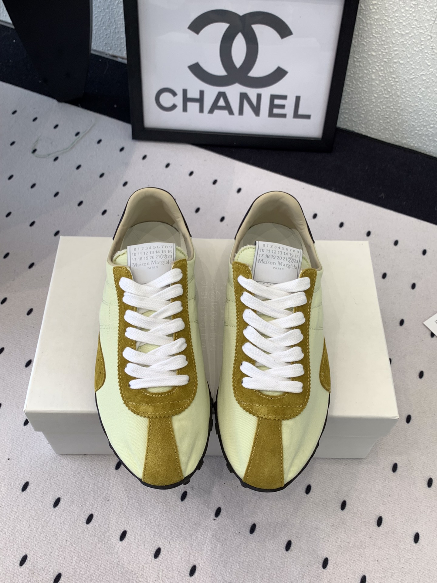 NO:255836,MM6 early spring new casual shoes top version versatile and comfortable to wear, easy to control all seasons of wear, comfortable and texture coexist original imported matte cowhide sheepskin inner Size: 35-40, casual shoes/sports shoes, masion margiela, sneakers, cowhide, sheepskin19860909MM6早春新款休闲鞋 顶级版本 上脚百搭舒适 轻松驾驭四季穿搭 舒适与质感并存 原版进口磨砂牛皮 羊皮内里 Size: 35-40,休闲鞋/运动鞋,masion margiela,sneakers,cowhide,sheepskin,Women's Shoes