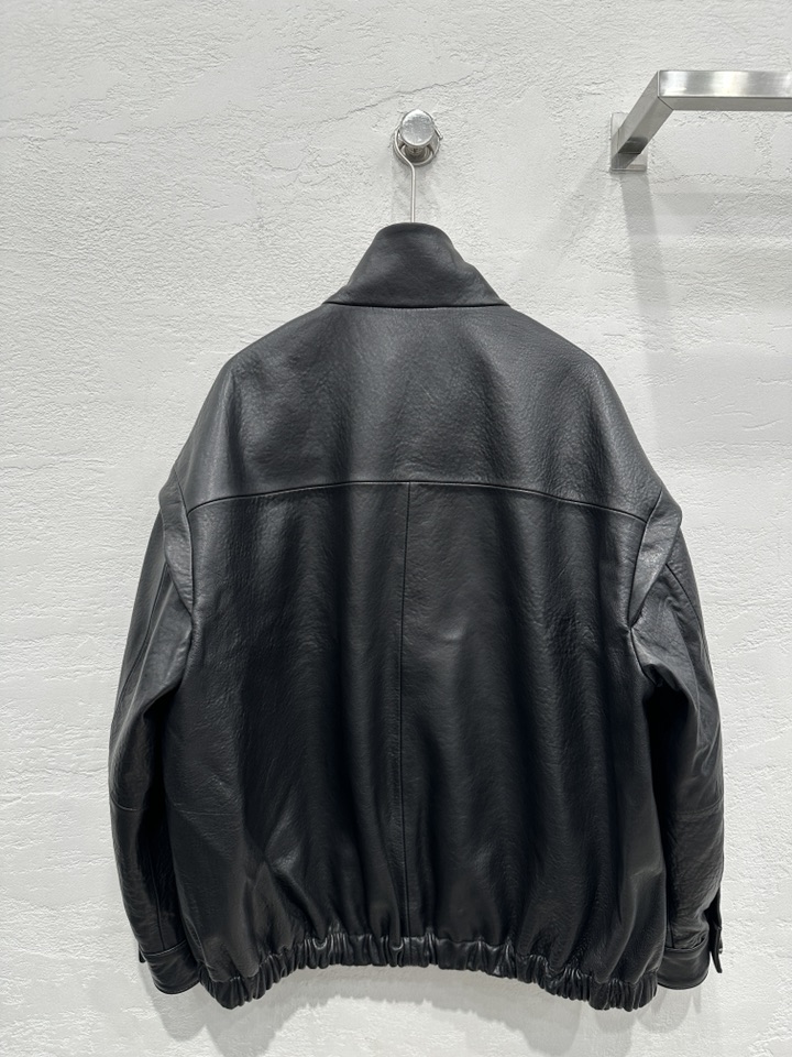 High-Quality Custom Sheepskin Coat: “The llrow25 Early Spring” - 图片 7