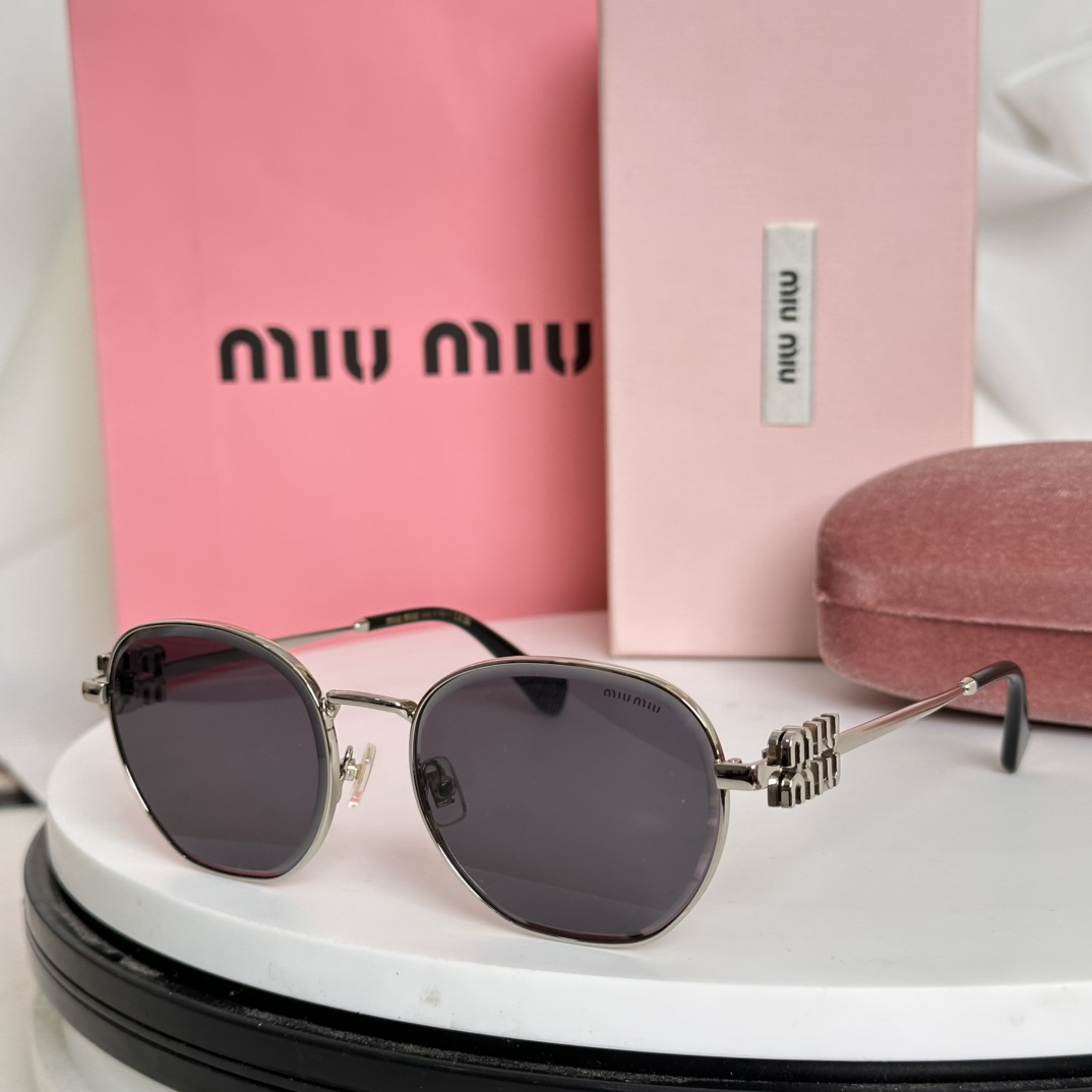  ‼️MIU MI*🎀🎀🎀MODELMU56ZS🎀🎀🎀SIZE：57口18-145🎀🎀🎀