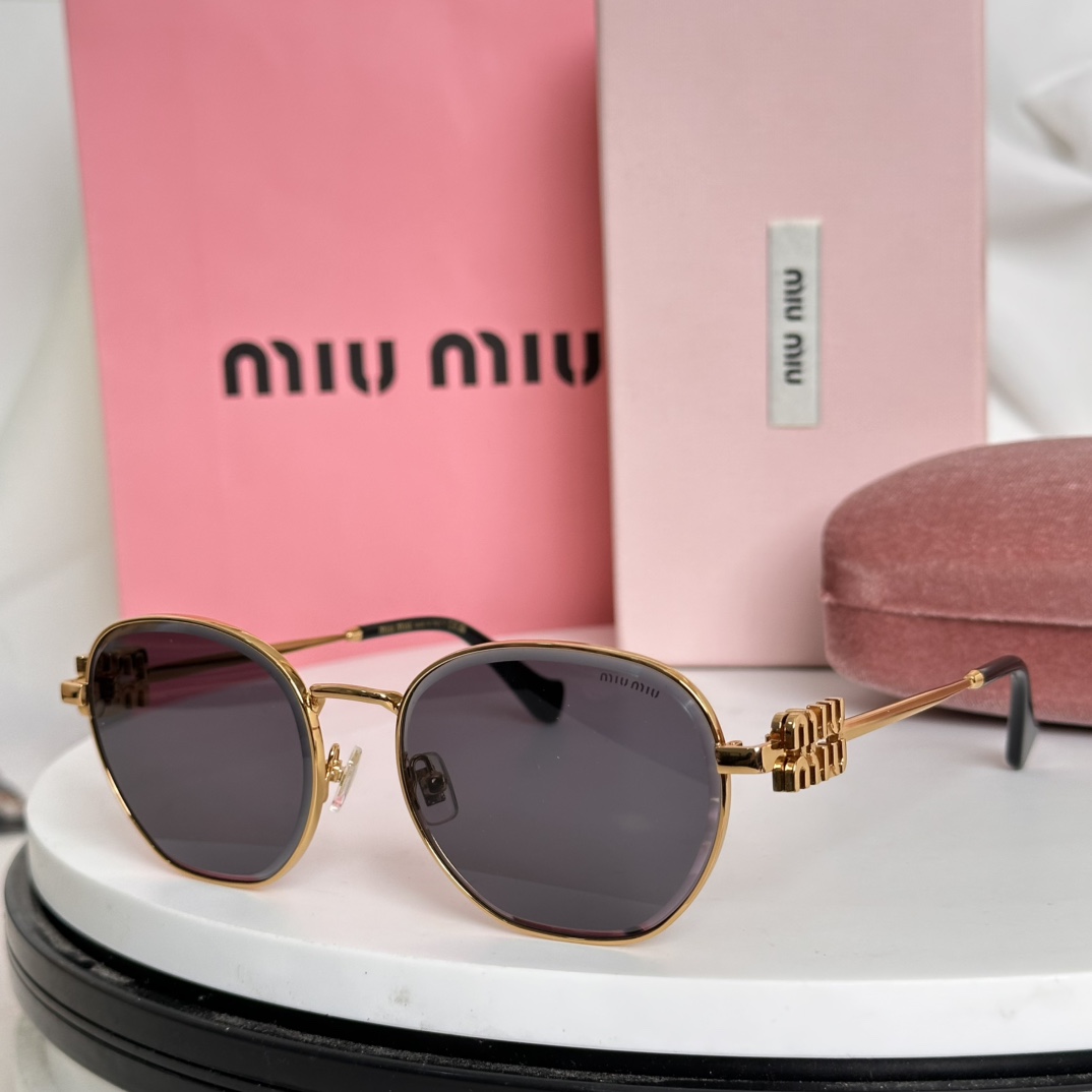 ‼️MIU MI*🎀🎀🎀MODELMU56ZS🎀🎀🎀SIZE：57口18-145🎀🎀🎀