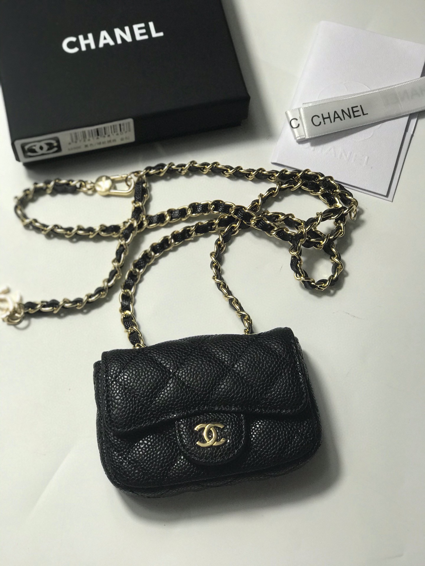Chanel Mini腰包 A8900 ヴィンテージ感溢れる小型ファッションアイテム