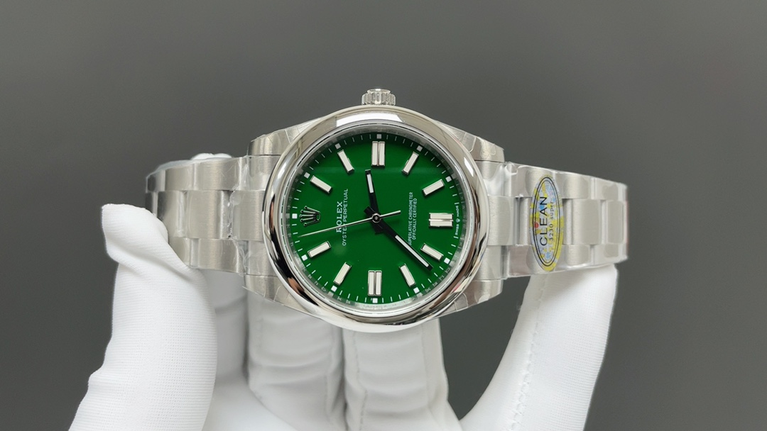 Rolex 劳力士 蚝式恒动系列 3230机芯 ，斜边凌角边面钉，细节拉满 。36-41mm